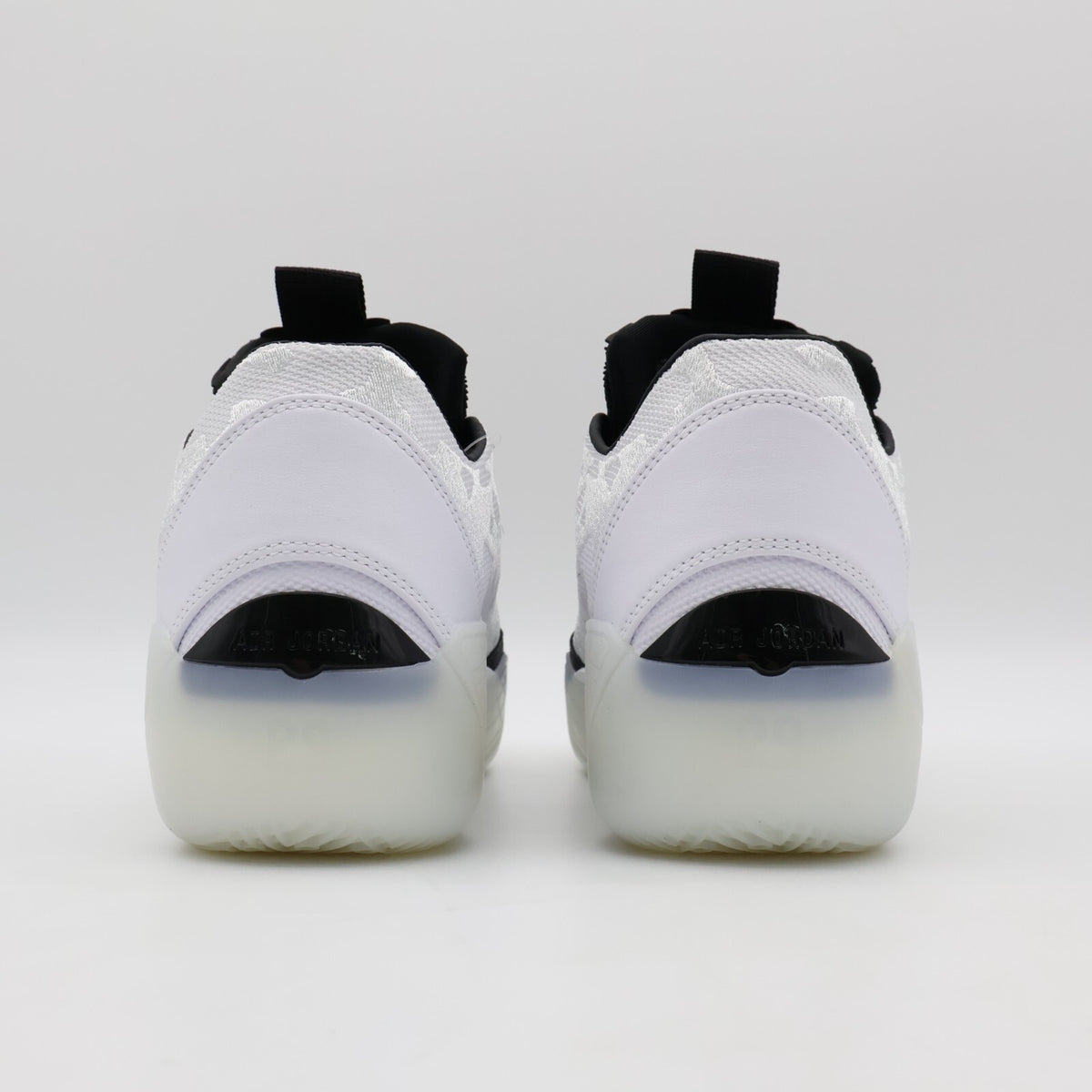 FQ0214-100 Nike Air Jordan 39 White Black Dark Powder Blue (FQ0213-100) (Men's)
