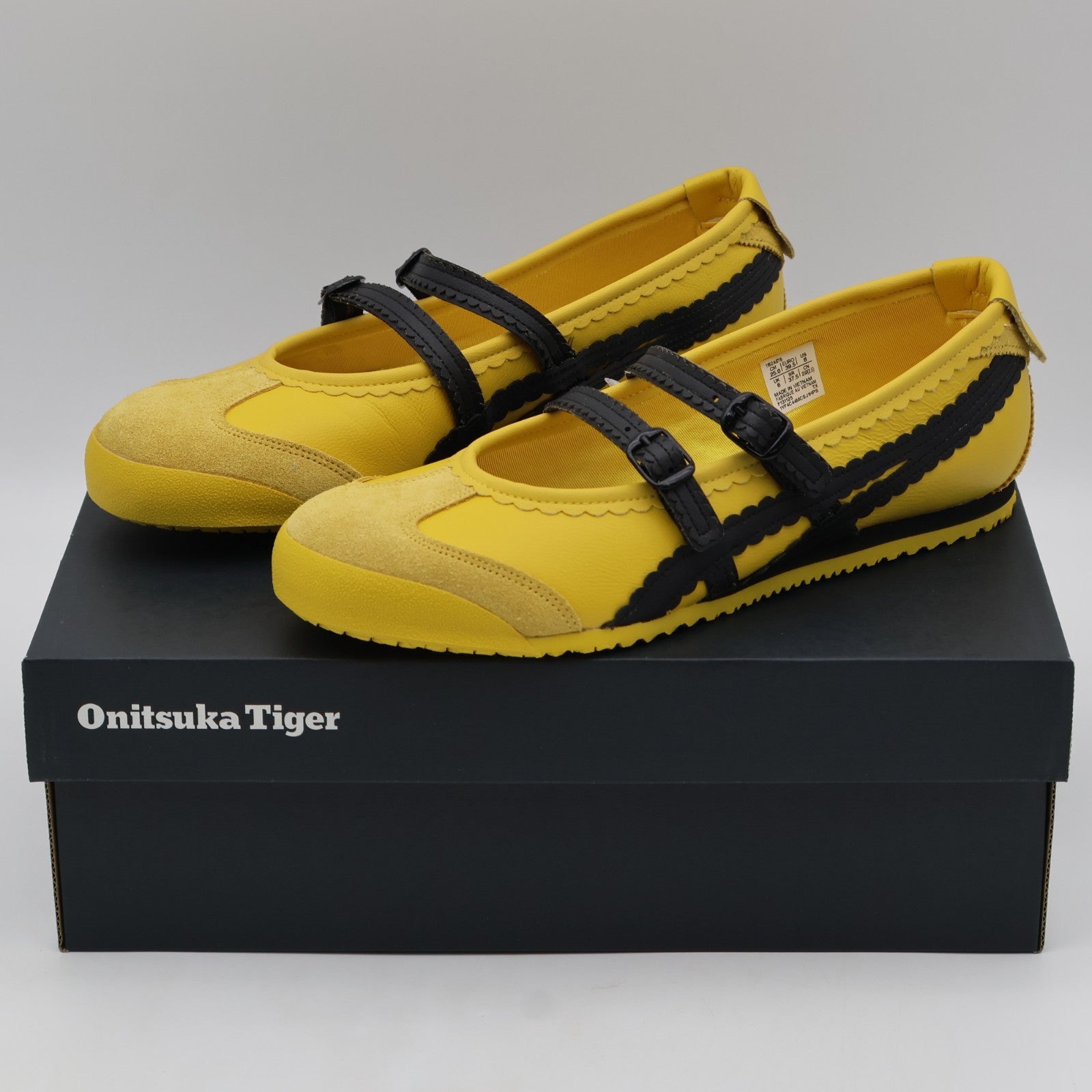 1182A678-750 Onitsuka Tiger Mexico 66 TGRS Yellow Black (Women's)