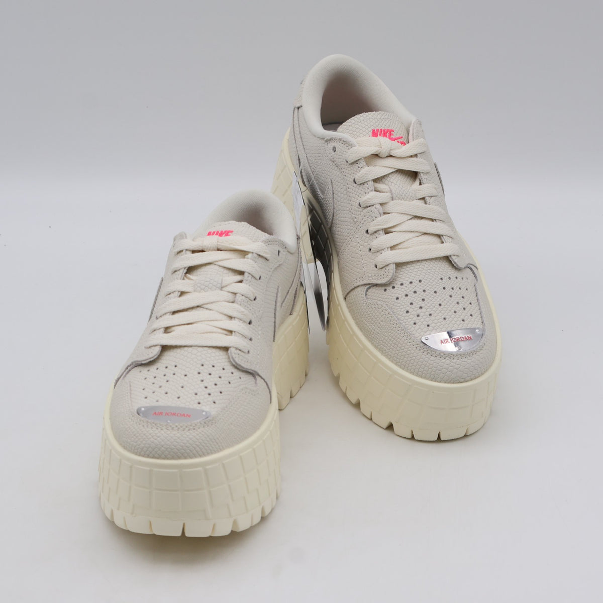 IR0835-110 Nike Air Jordan 1 Low Brooklyn Ivoly (Women's)