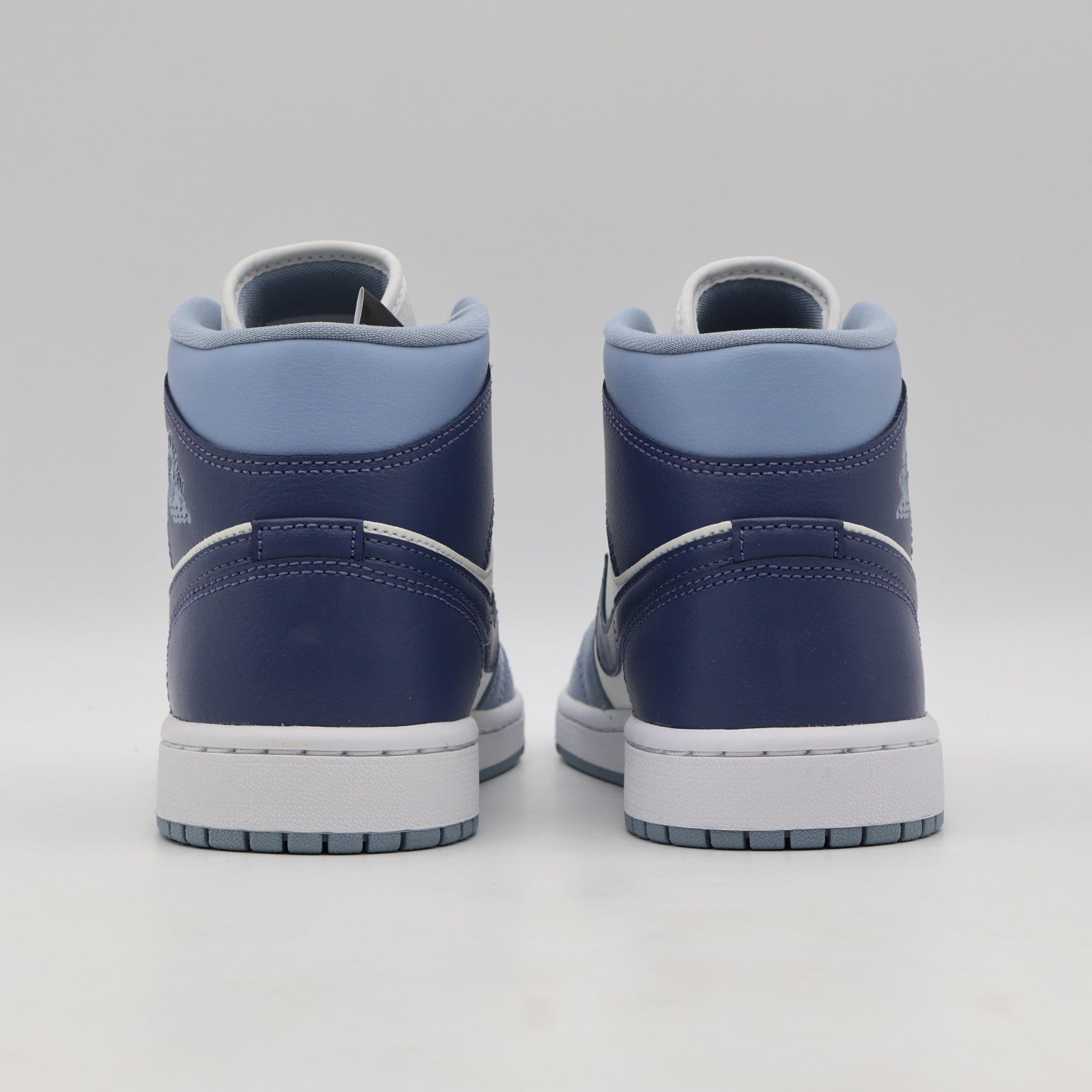 BQ6472-140 Nike Air Jordan 1 Mid White Diffused Blue (Women's)