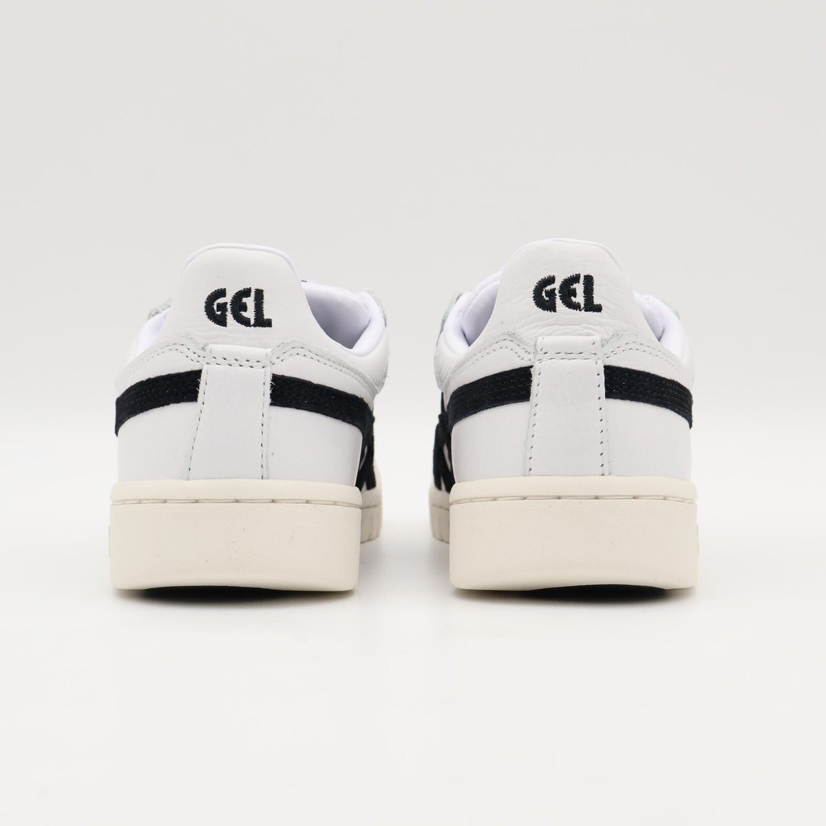 1201A662-101 Asics Gel-PTG Point Getter Low Top White Black (Men's)