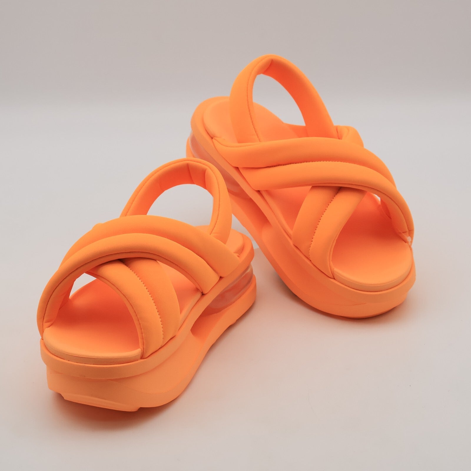 FJ5929-800 Nike WMNS Air Max Isla Sandal Peach Cream Pale Ivory (Women's)