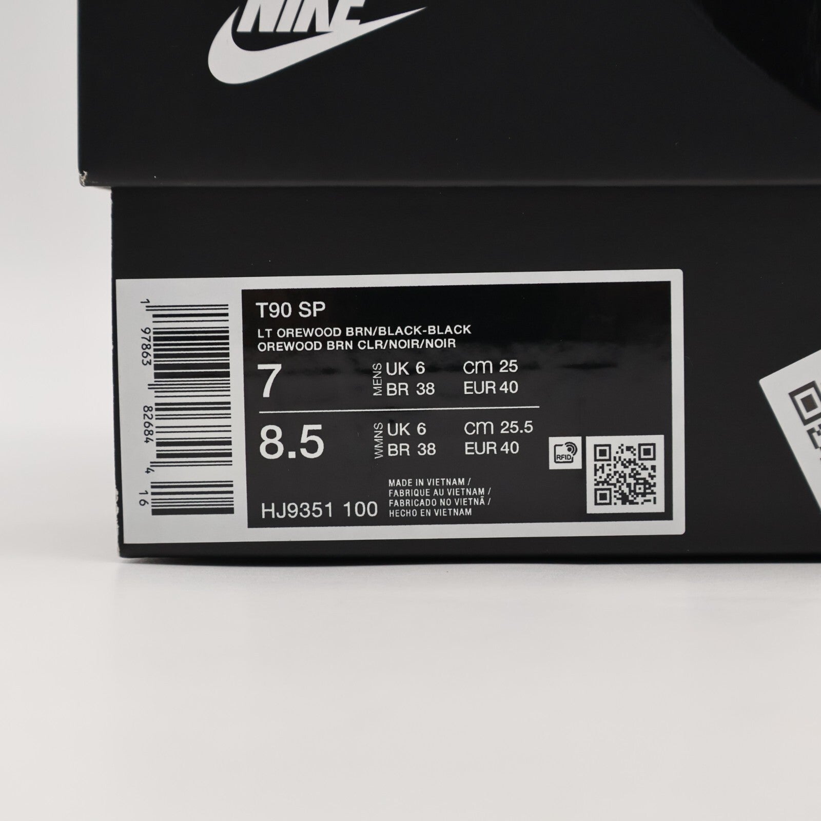 HJ9351-100 Nike Total 90 3 SP Light Orewood Brown (Men's)