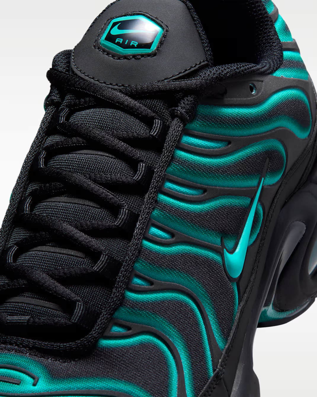 IV5756-001 Nike Air Max Plus "Black/Dusty Cactus" (Men's)