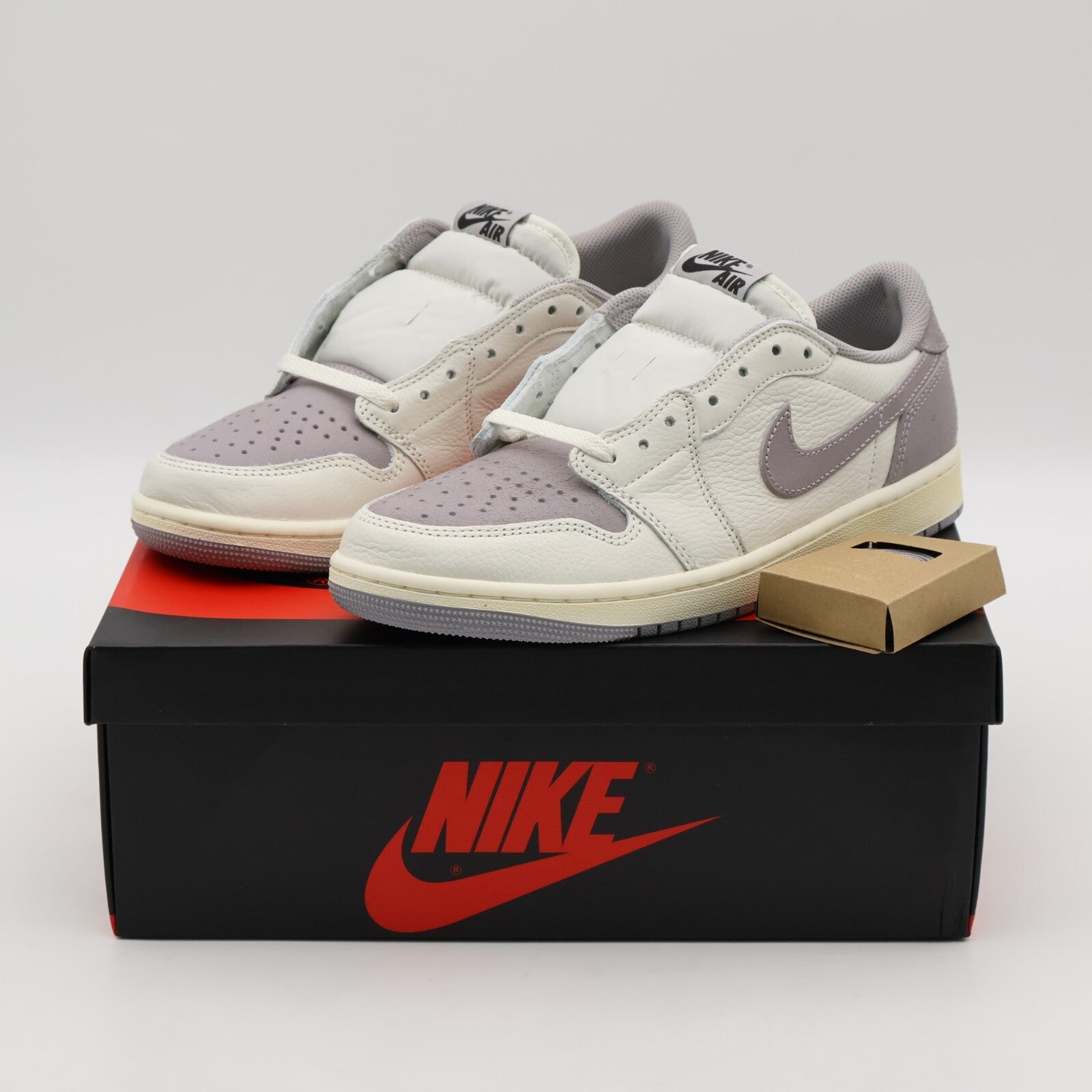 CZ0790-101 Nike Air Jordan 1 Retro Low OG Atmosphere Grey Sail Black (Men's)