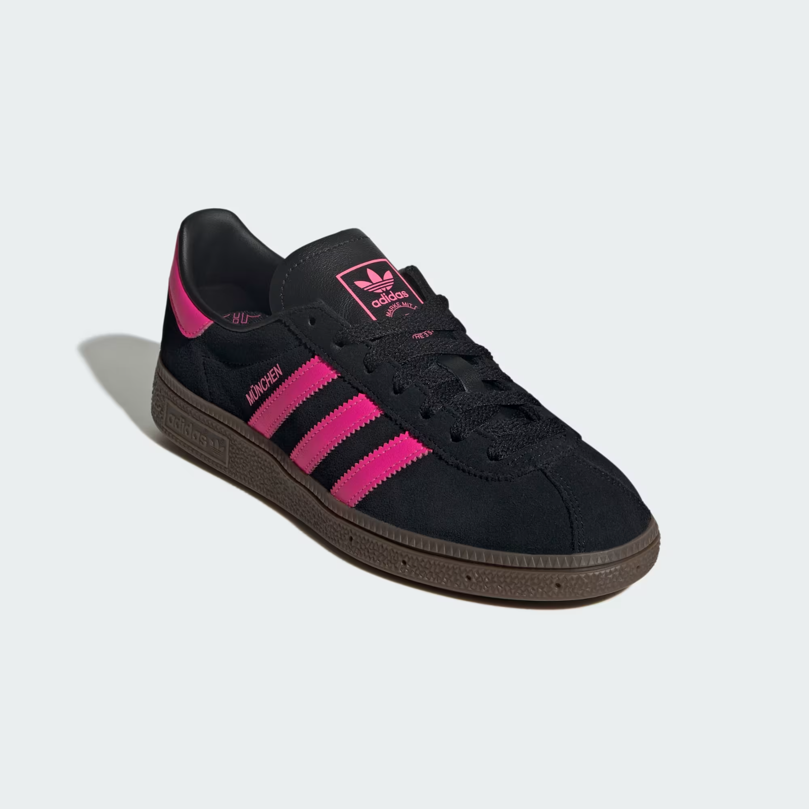 JS4000 adidas Originals Munchen Core Black Lucid Pink Gum (Men's)
