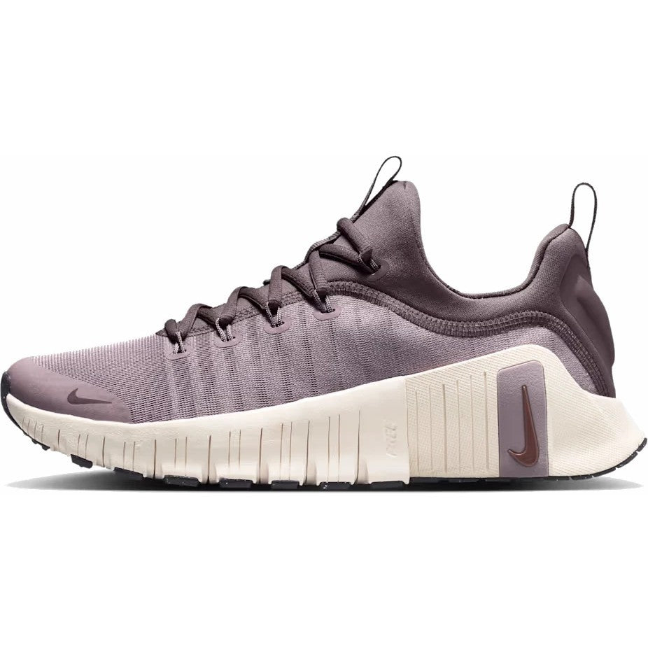 FJ7126-200 Nike Free Metcon 6 Light Violet Ore Violet Ore Chalk Tattoo (Women's)