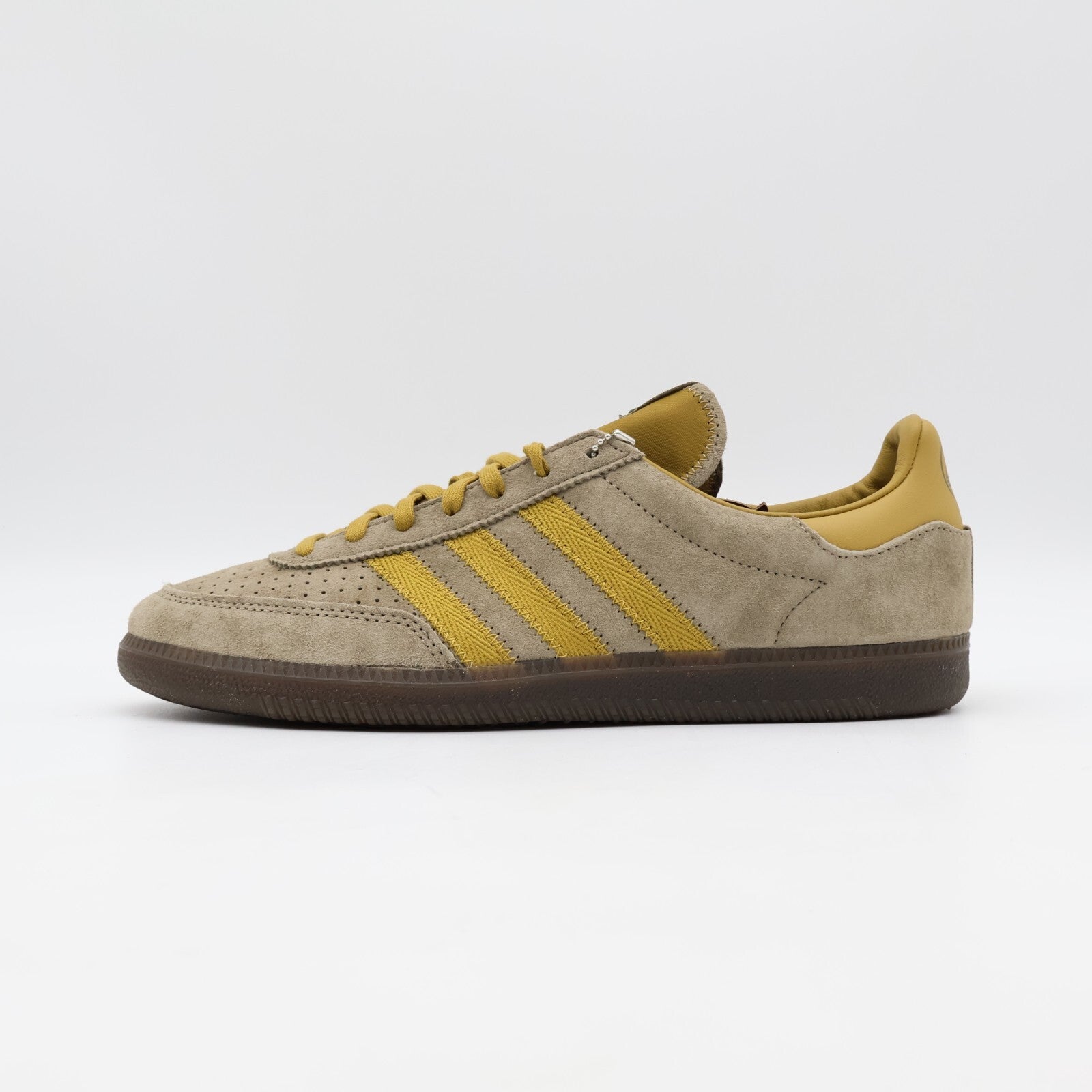 JR5288 C.P. Company Ã adidas Originals Wimberly Spezial Tech Khaki (Men's)