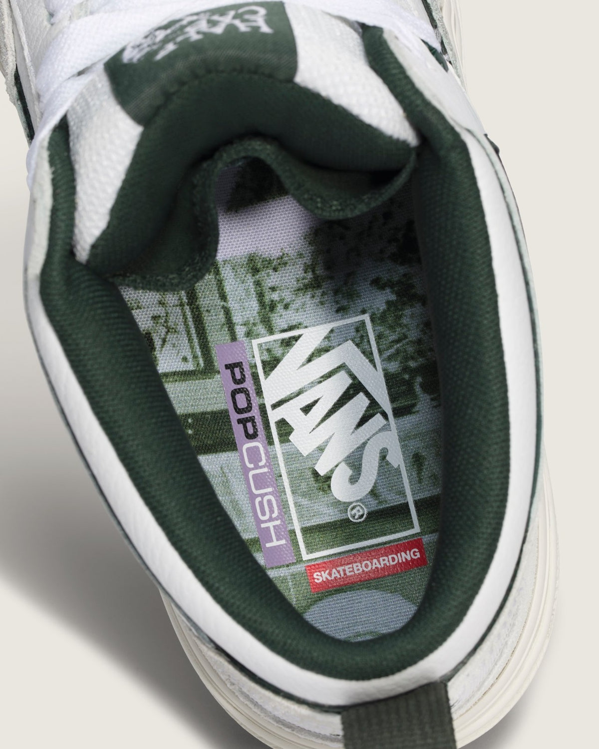 VN000D9Z9DH Vans Skate Half Cab Wafflecup White (Men's)