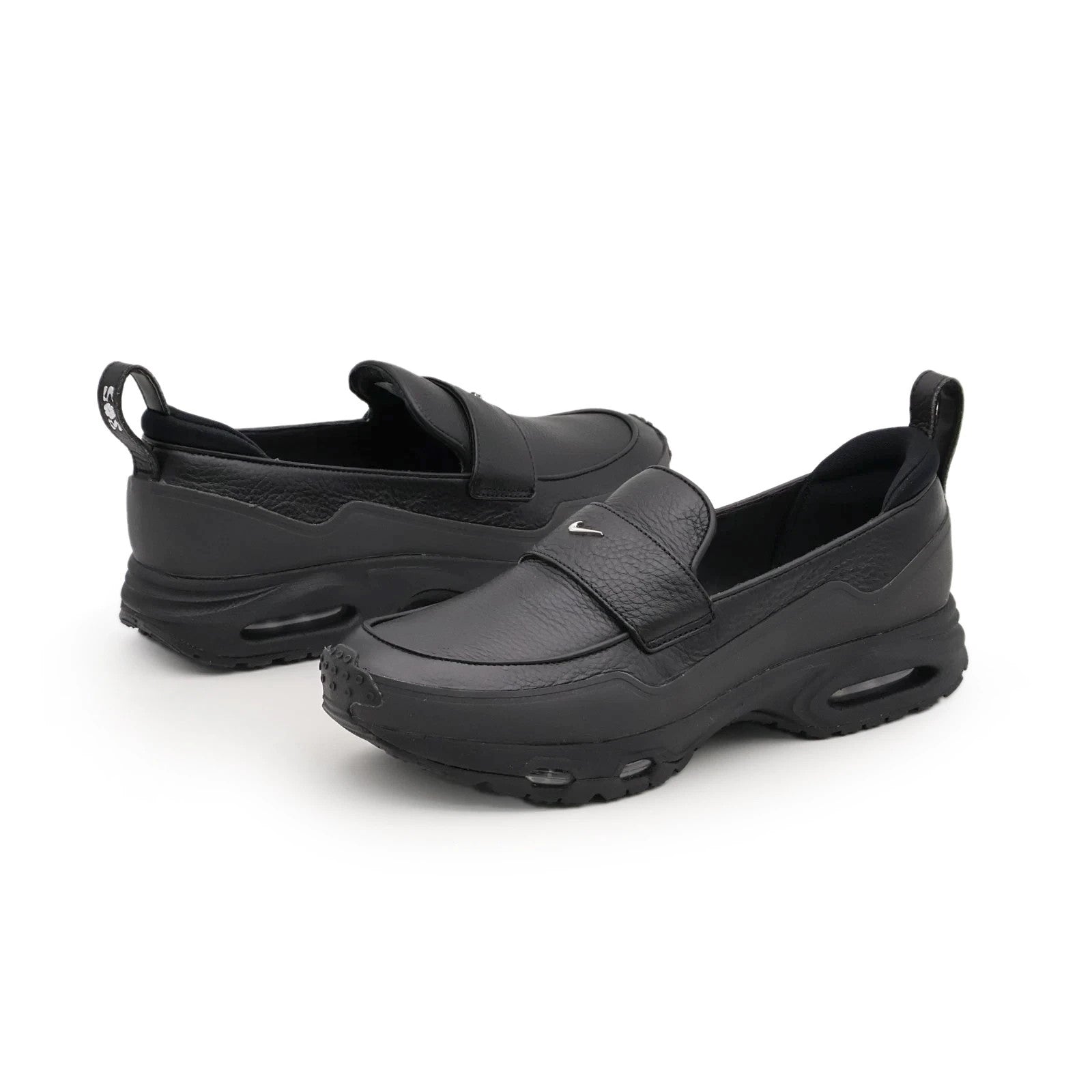 HJ4400-002 SWDC Nike  Air Max Phenomena Black Metallic Silver (Women's)