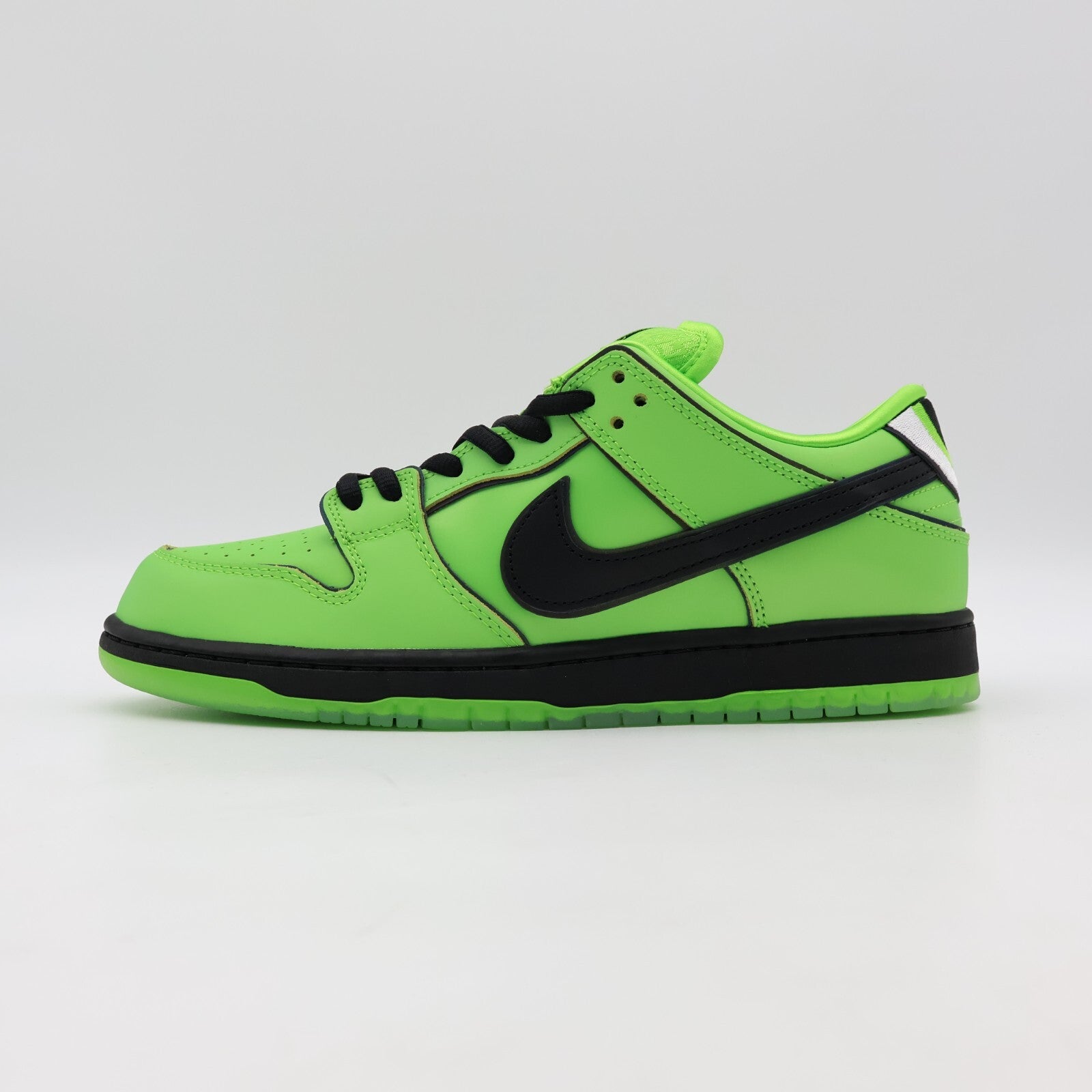 FZ8319-300 The Powerpuff Girls Nike SB Dunk Low Pro QS Buttercup (Men's)