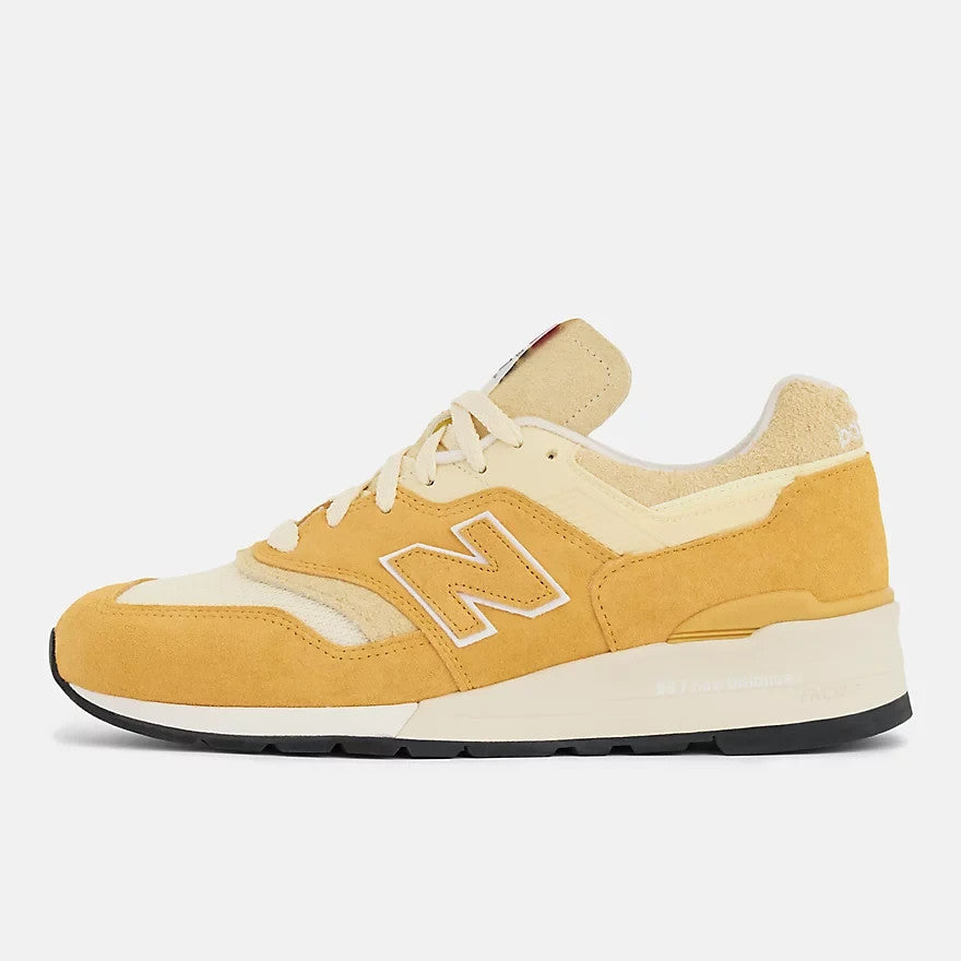 U997AC New Balance 997 Made in USA Dried Apricot Calcium (Men's)