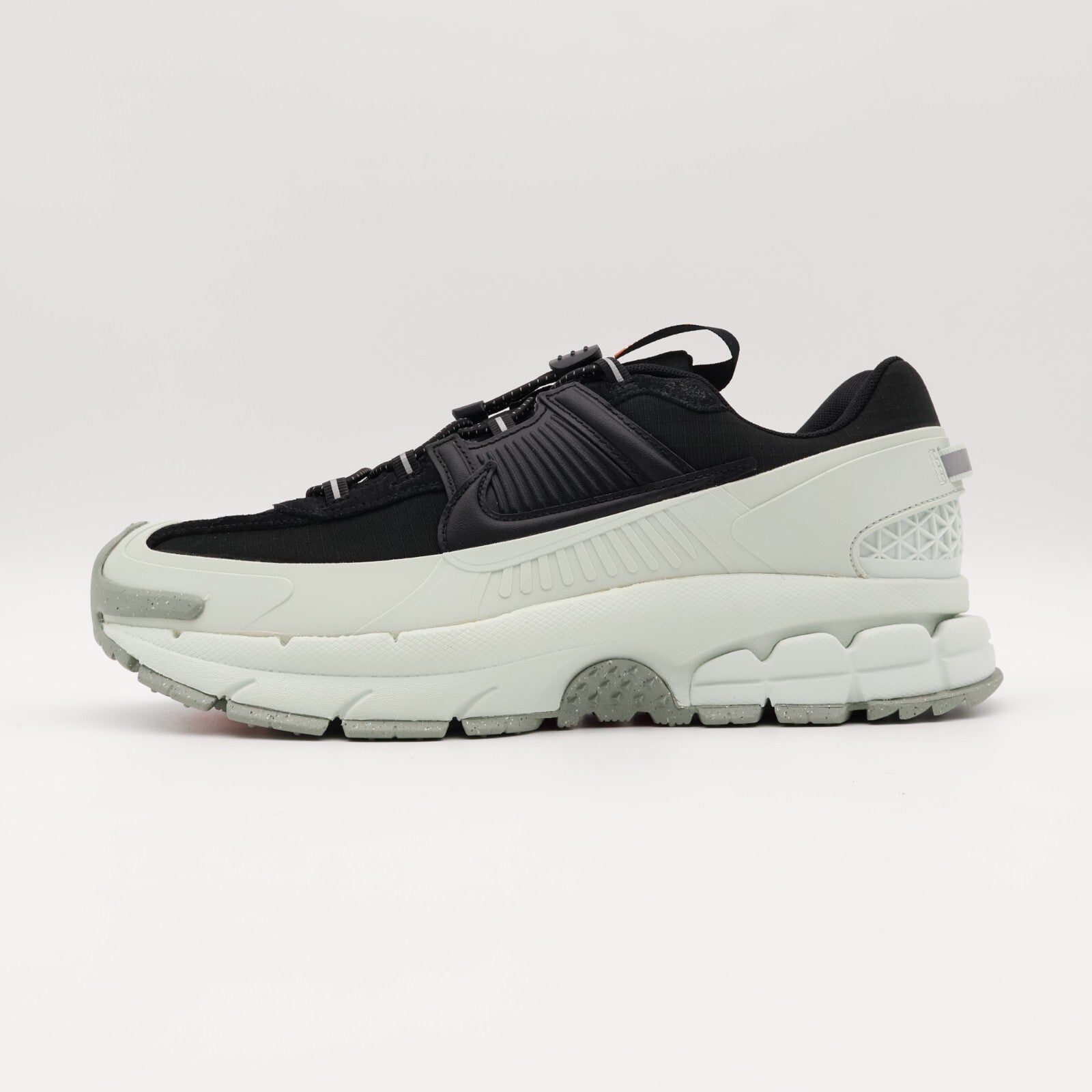 FV2295-001 Nike Zoom Vomero 5 Roam Black Light Silver (Men's)
