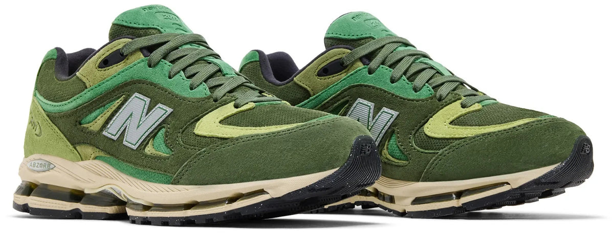 U20117ZT U20117ZT KITH Ã New Balance 2011 Juniper/Bronze Green (Men's)