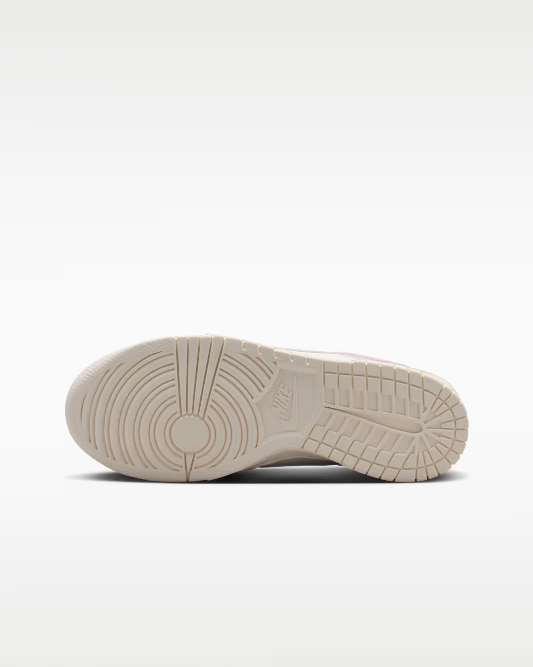 IU7766-105 Nike GS Dunk Low "Sail/Phantom"