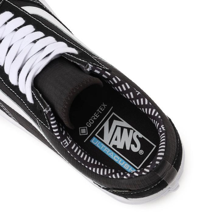 VN0009QGBPB Vans Old Skool GORE-TEX Black True White (Men's)