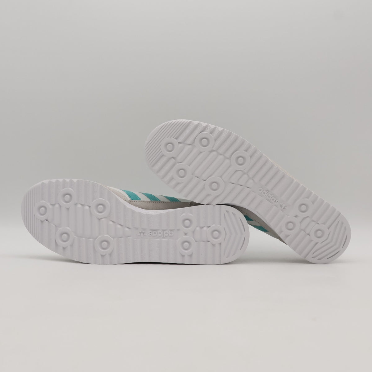 JQ1781 Mercedes AMG PETRONAS F1 Team adidas Originals SL72 RS Cloud White (Men's