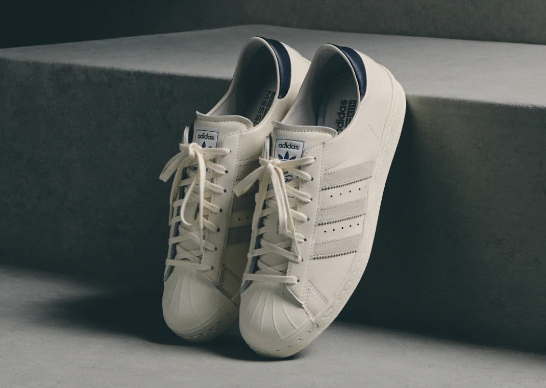 KH6707 KITH Ã adidas Superstar "Off White/Legend Ink"