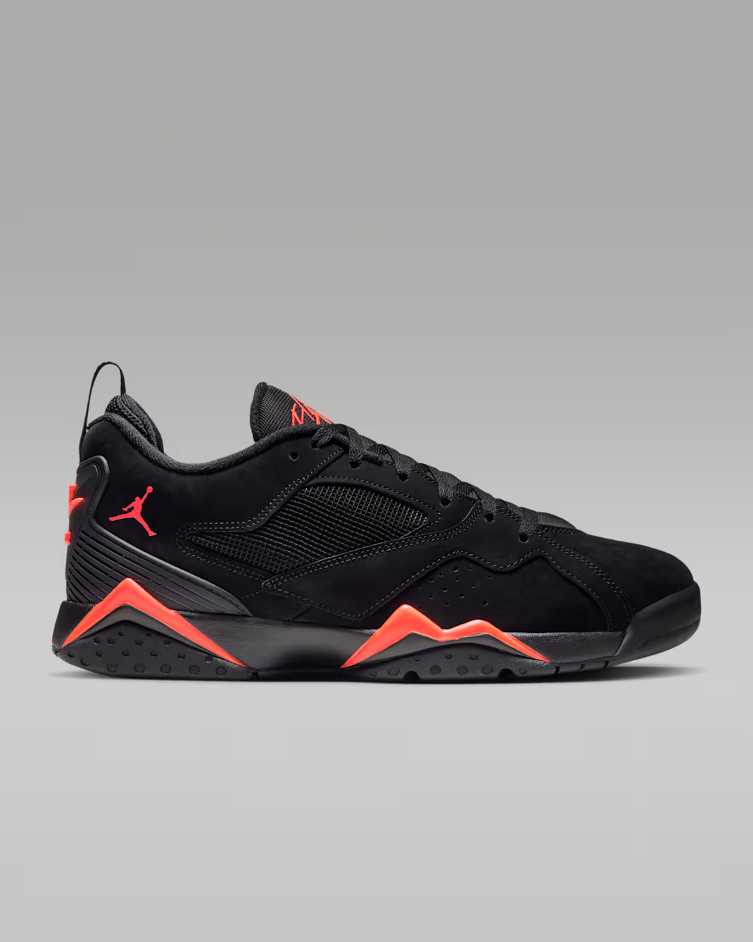 HQ3950-003 Nike Jordan MVP 92 Black Infrared23 (Men's)