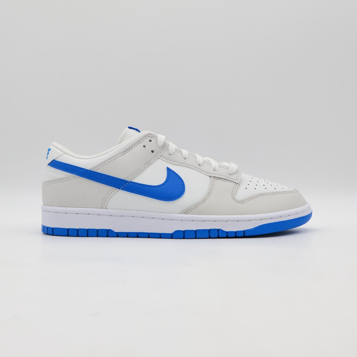 DV0831-108 Nike Dunk Low Summit White Photo Blue Platinum Tint (Men's)