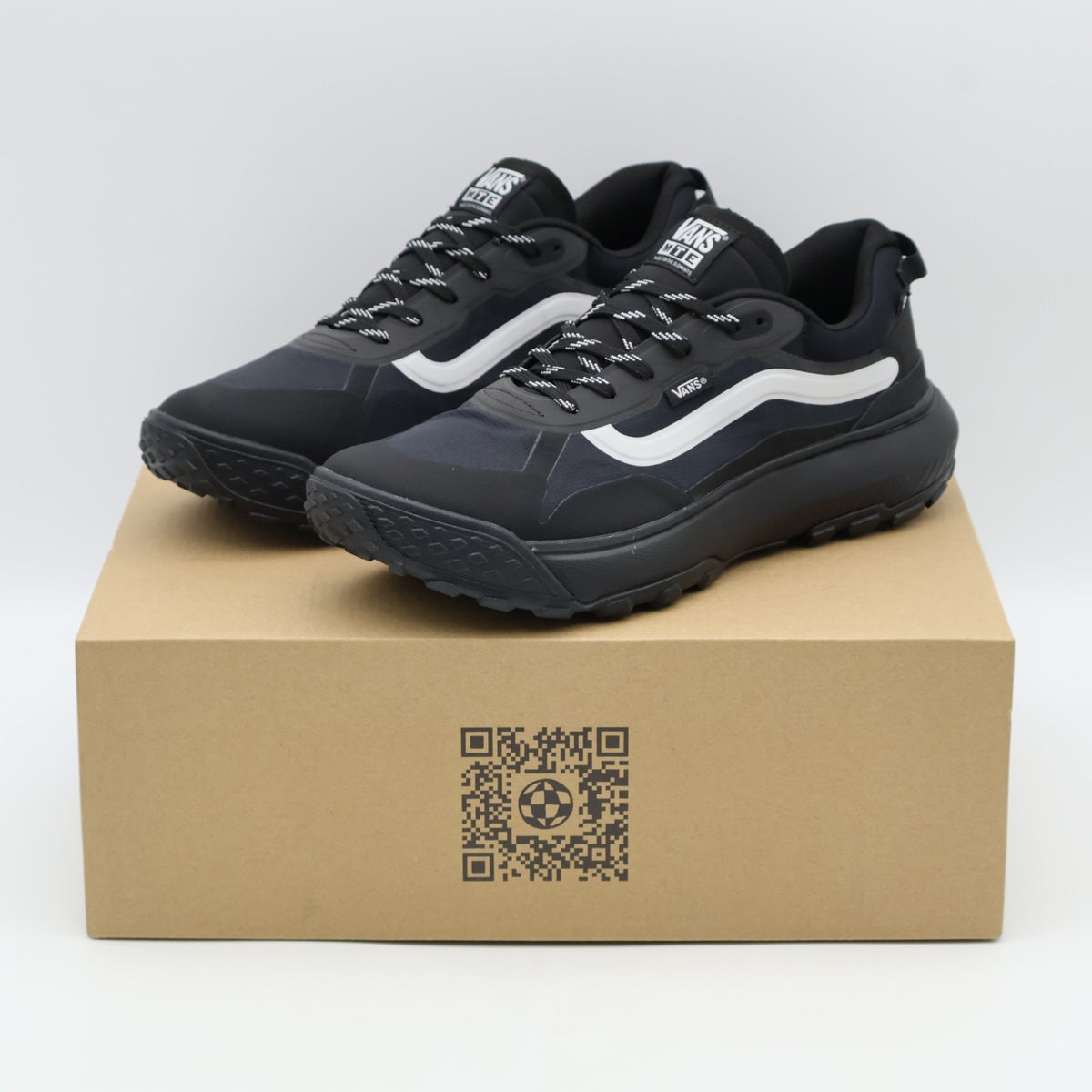 VN000CVUBLK Vans MTE Crosspath Reflective Black (Men's)