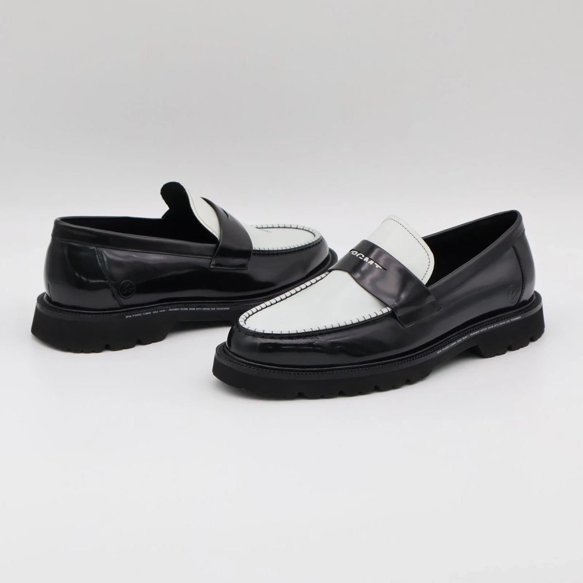 C38640 Fragment COLE HAAN American Classics Penny Loafer White Black (Men's)