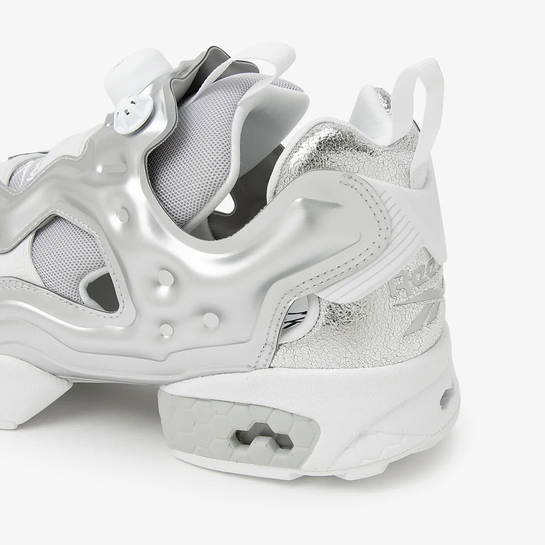 100275869 Reebok INSTAPUMP FURY 94 "SILVER"