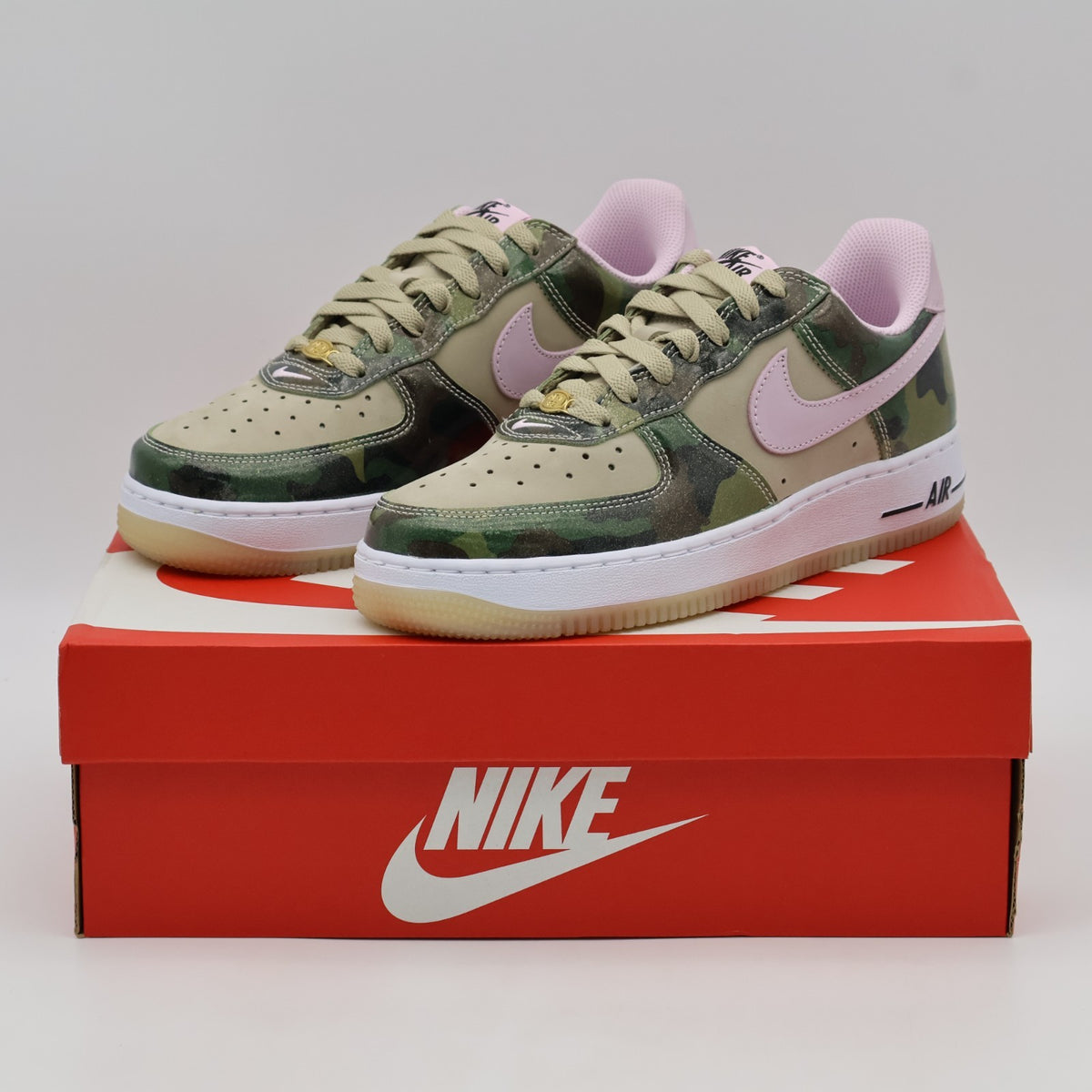 HQ1967-200 Nike Air Force 1 Low Retro Patent Camo Pink (Men's)