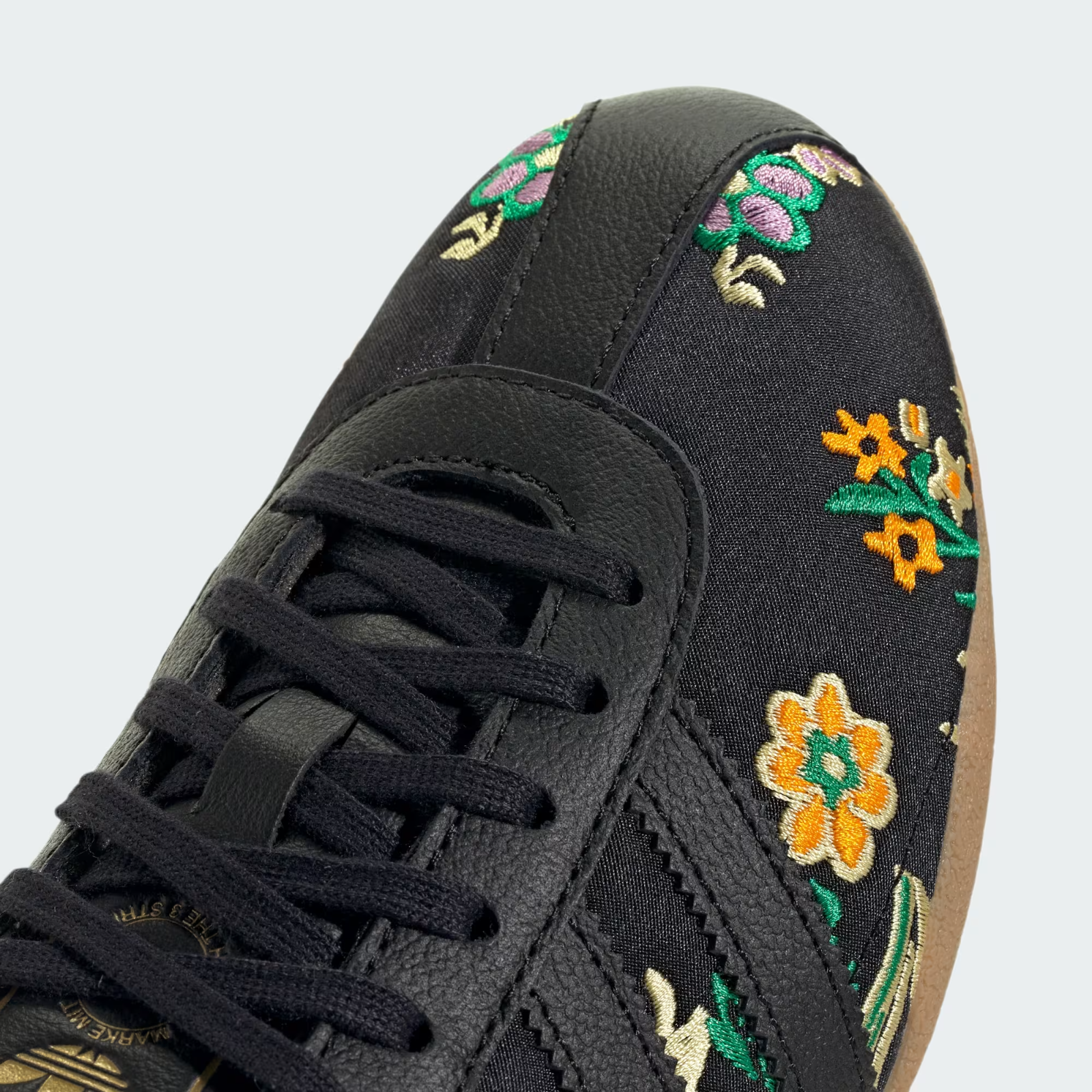 JR1494 adidas Originals Tokyo Floral Core Black (Men's)