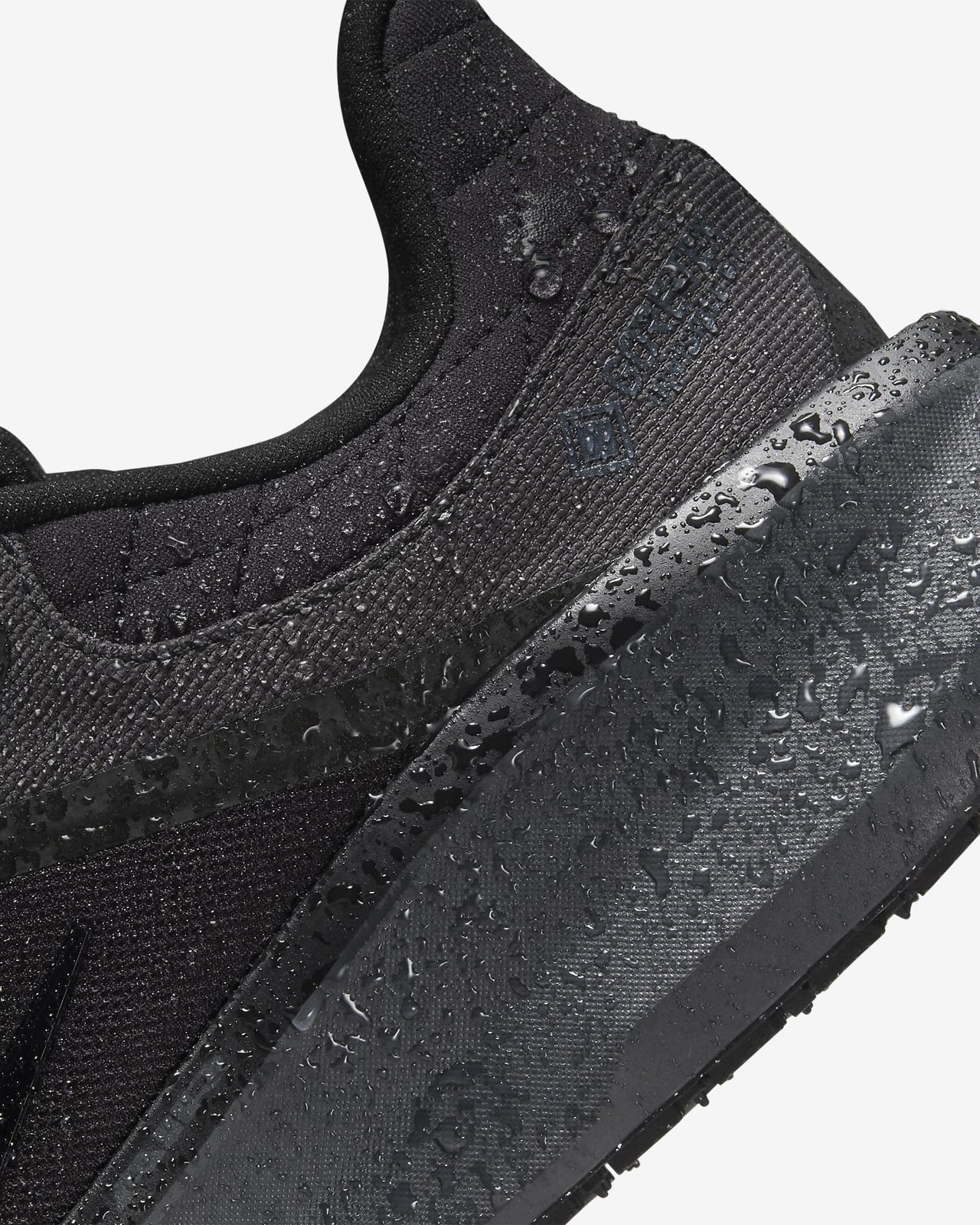 FQ1358-001 Nike Winflo 11 GORE-TEX Black Anthracite (Men's)