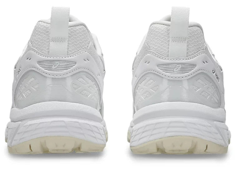 1203A597-101 Asics Gel-Nunobiki "White/Pure Silver" (Men's)