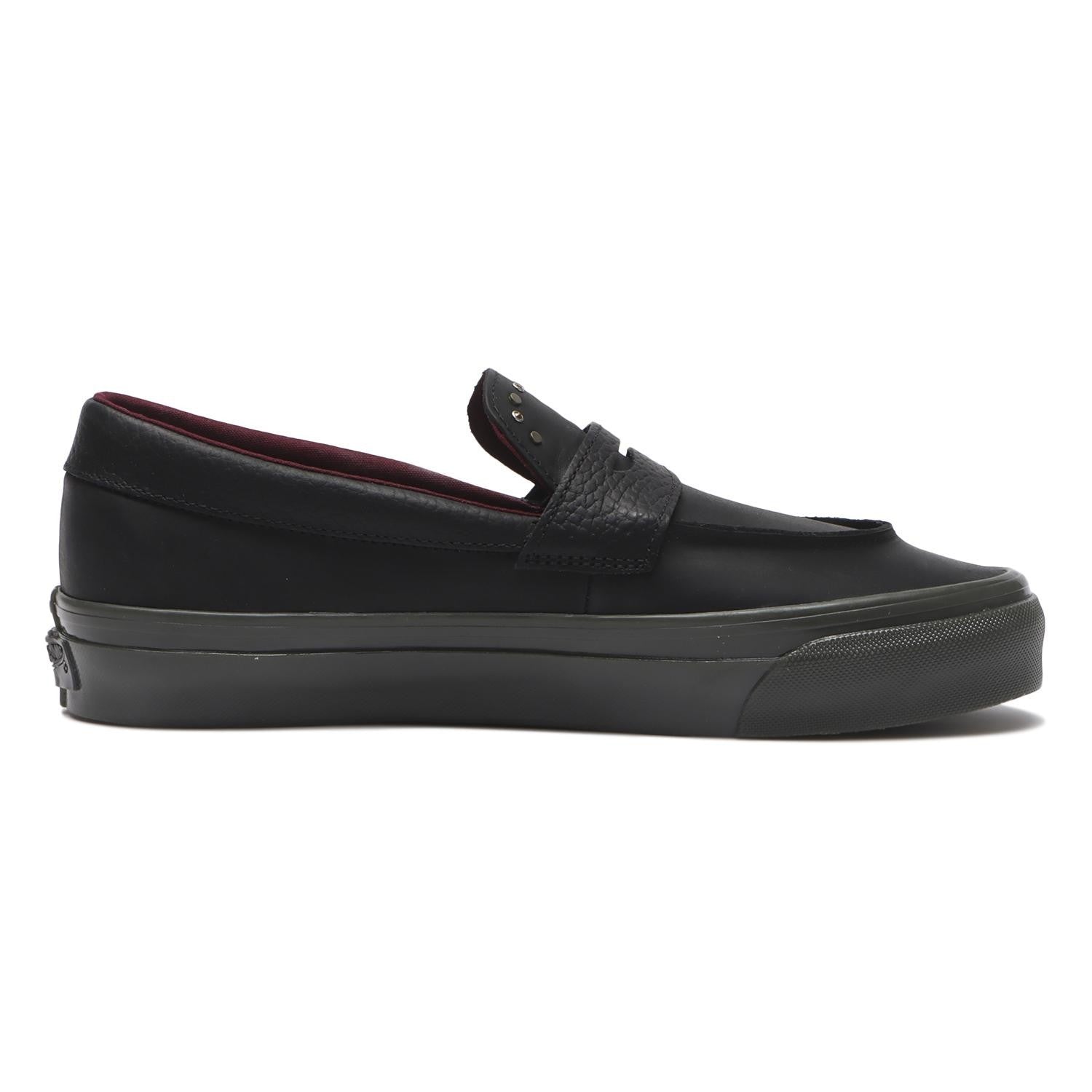 VN000VATBLK Vans Premium Loafer 53 Hardware "Black"