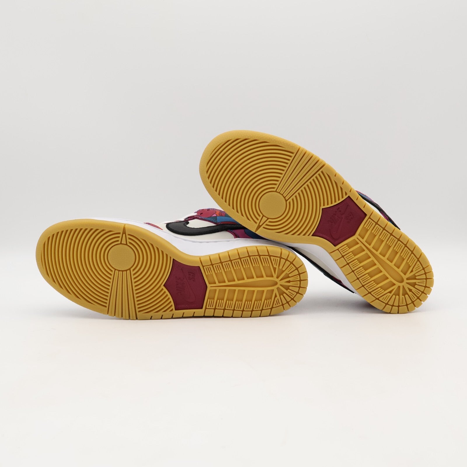 DH7695-600 Nike SB Dunk Low Pro Parra Abstract Art Fire Pink Gym Red Mocha Blue