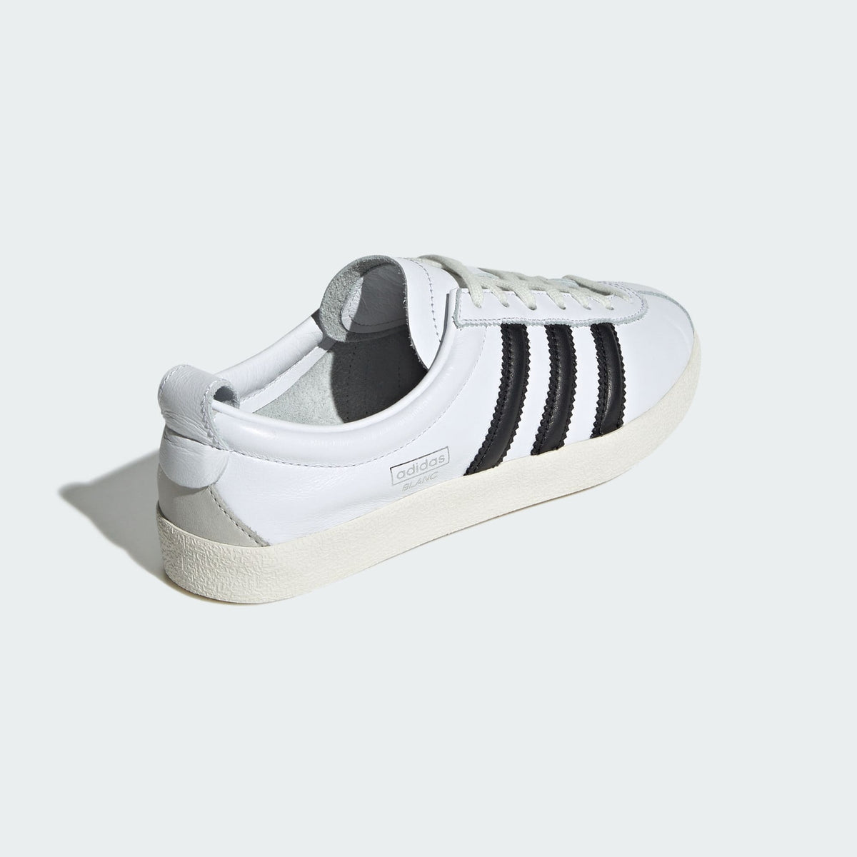 JI2507 adidas Originals Blanc Cloud White Core Black Off White (Women's)