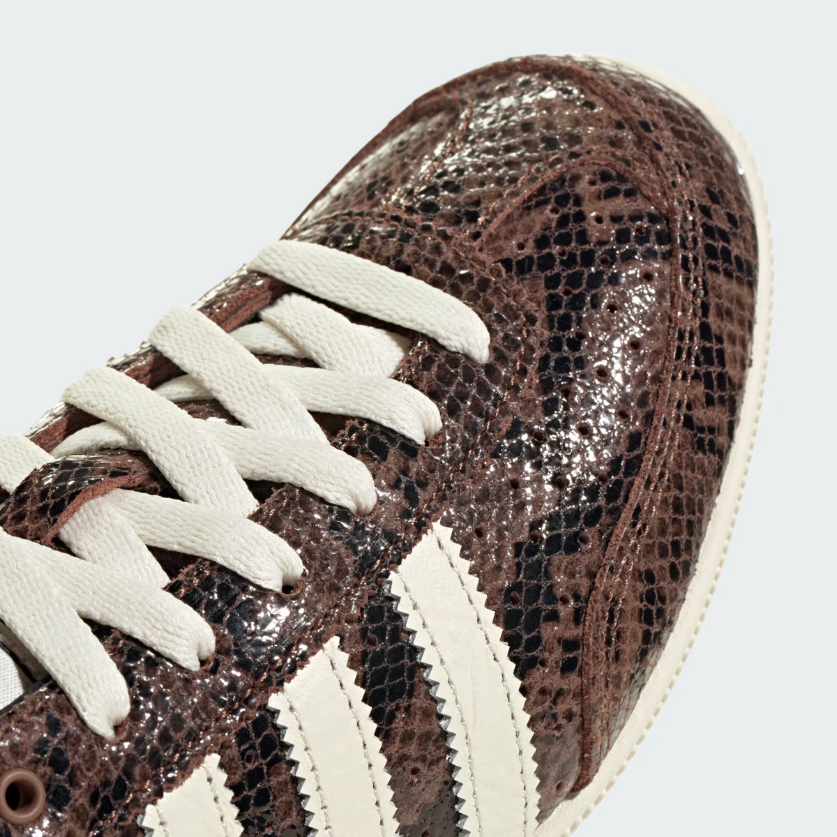 JS4022 adidas Originals Japan Preloved Brown Cream White Core Black (Men's)