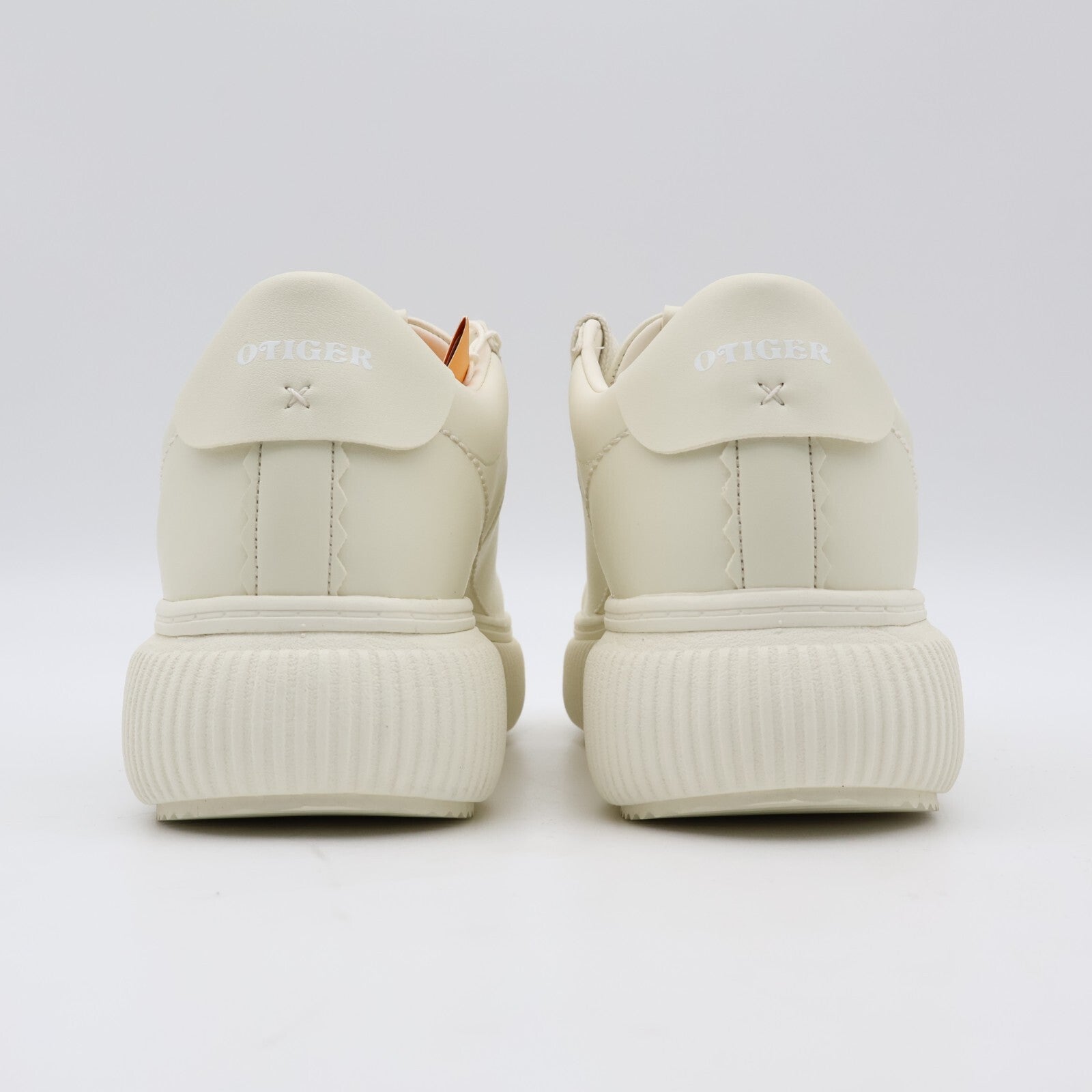 1182A621-101 Onitsuka Tiger Otiger Court Cream (Women's)
