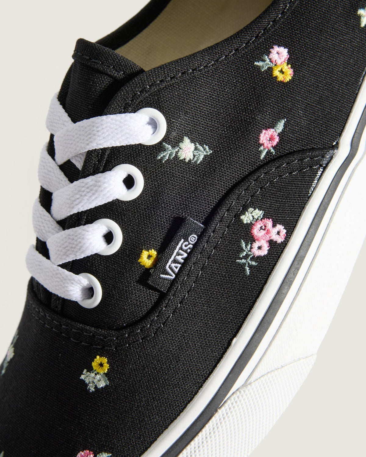 VN000Z1BB9P Vans Authentic Floral "Black/Pink" (Unisex)