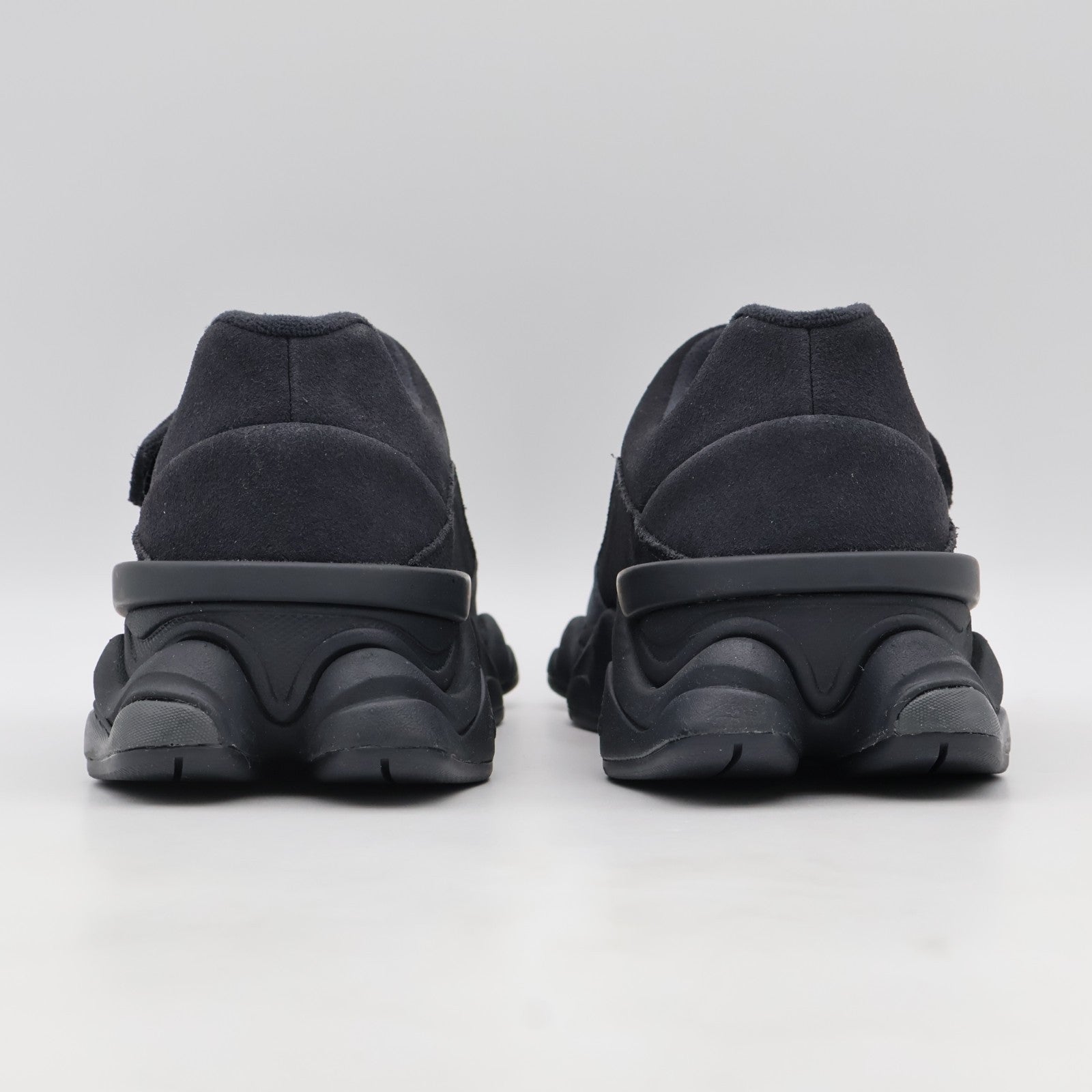U8040UOB New Balance 8040 Black (Men's)