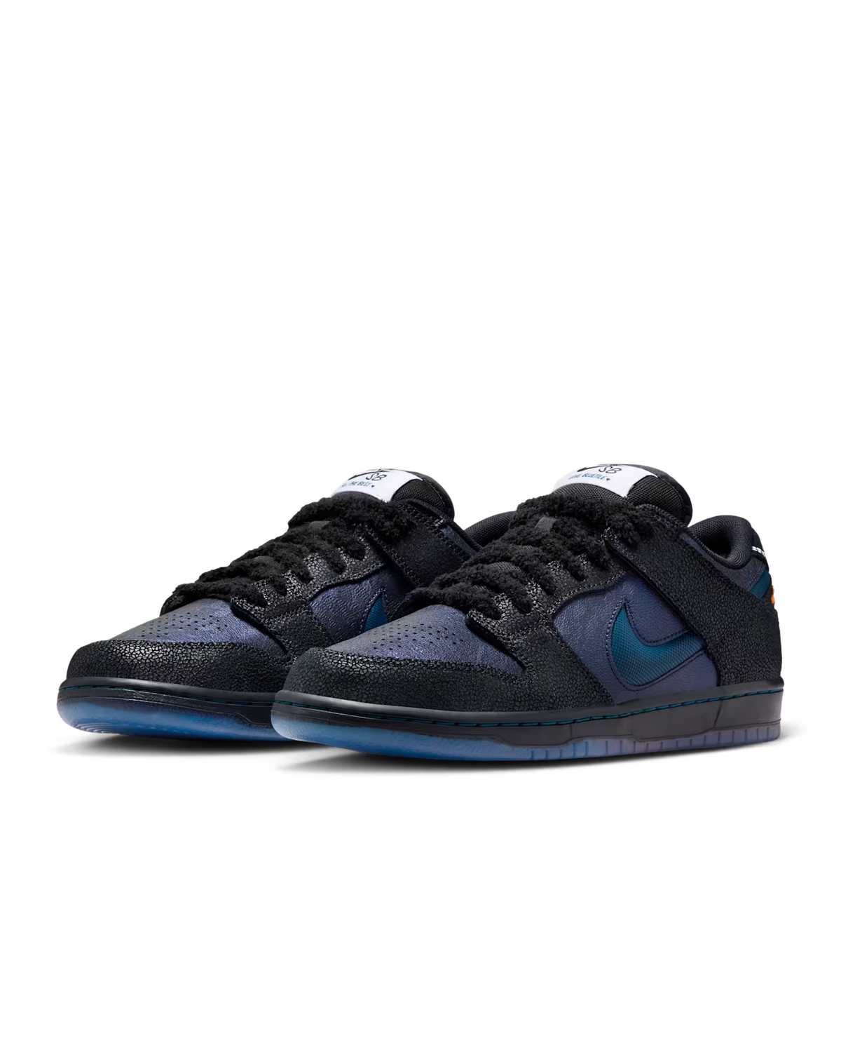 IQ1323-001 Bluetile Skateboards Ã Nike SB Dunk Low Pro "Pitch Blue/Black"(Men's)