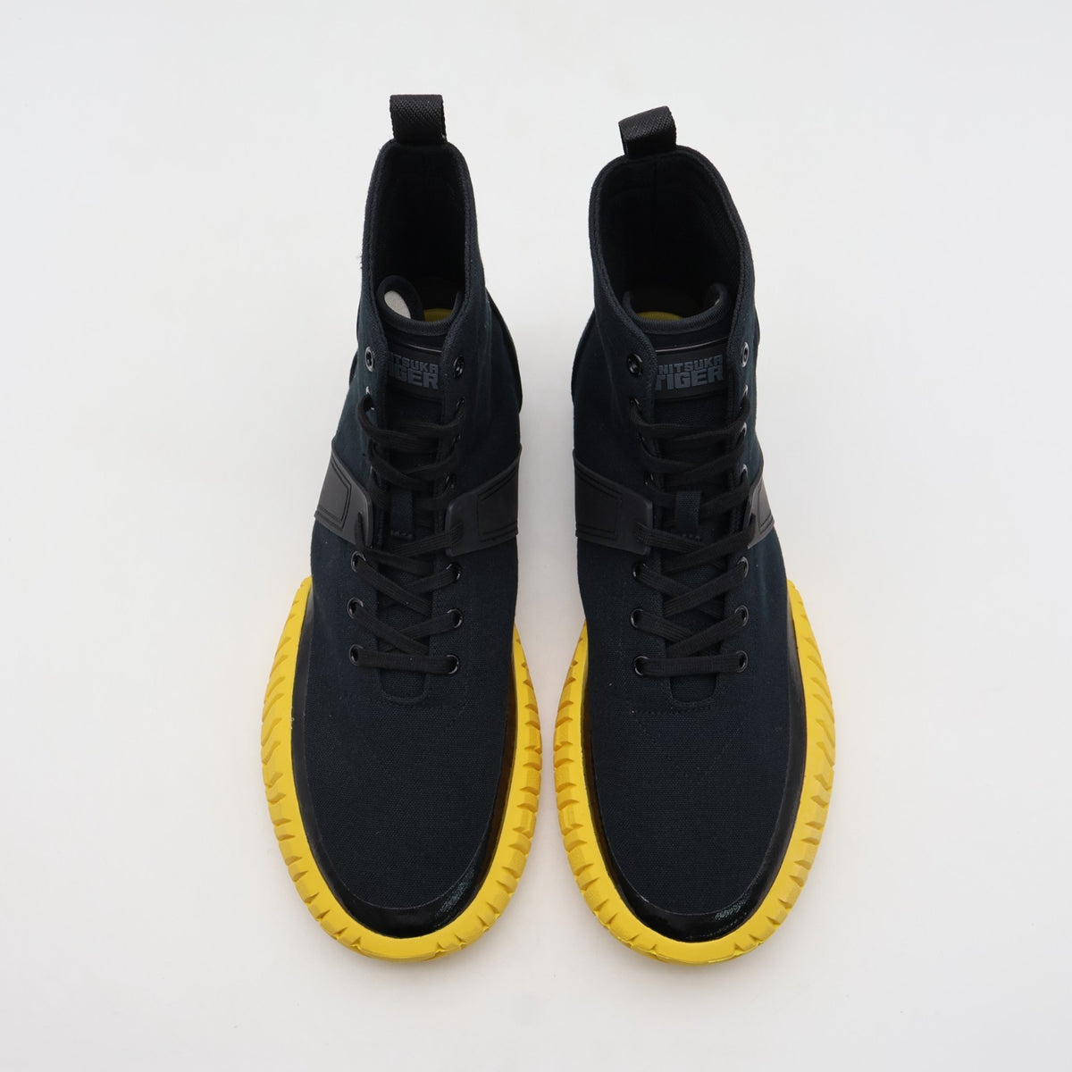 1183C167-001 Onitsuka Tiger Duck Tiger MT Black Tai Chi Yellow (Men's)