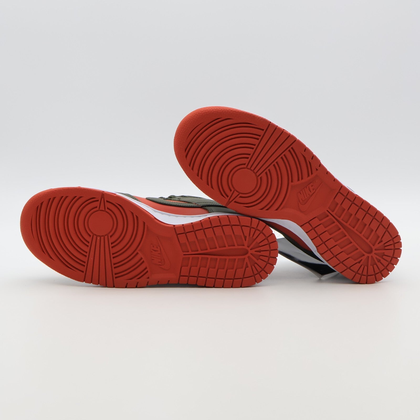 DV0833-600 Nike Dunk Low Mystic Red (Men's)