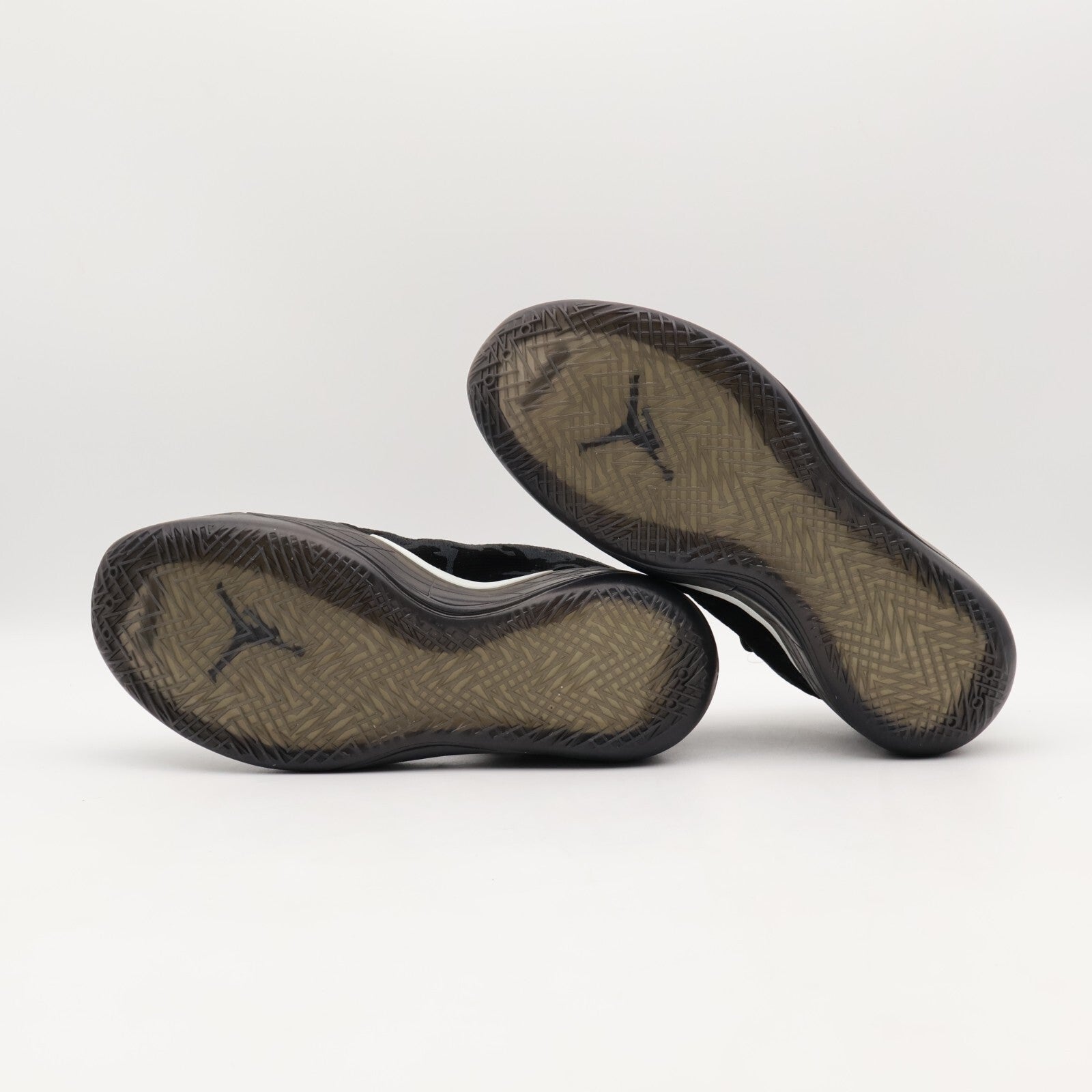 FQ0214-001 Nike Air Jordan 39 Lumier (Men's)