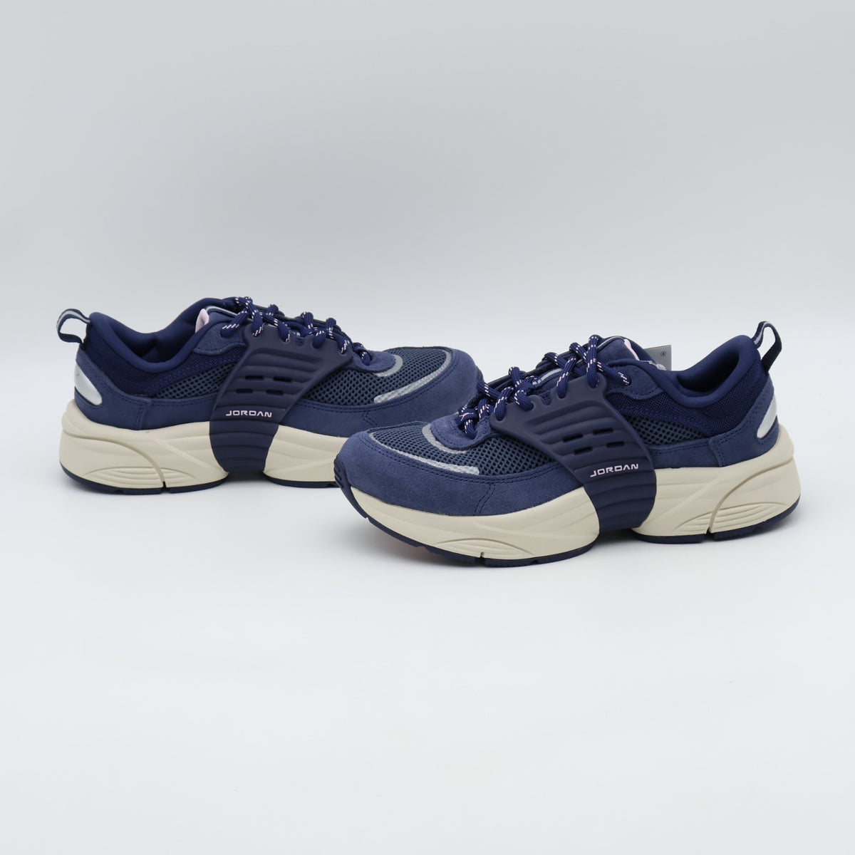 IB3722-400 Nike Jordan Trunner O/S Midnight Navy (Men's)