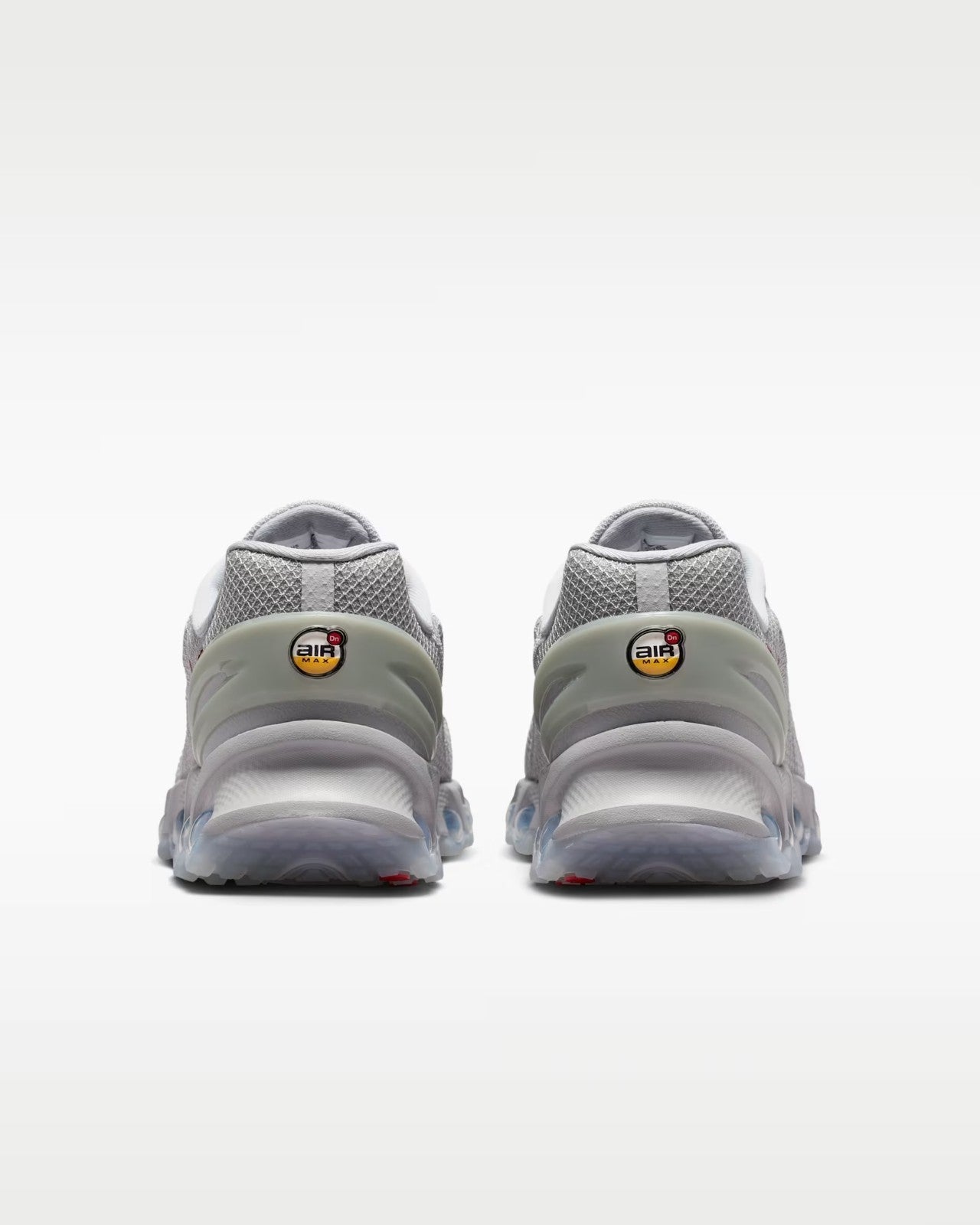 IO7846-003 Nike Air Max DN8 "Flat Silver/Photon Dust" (Men's)