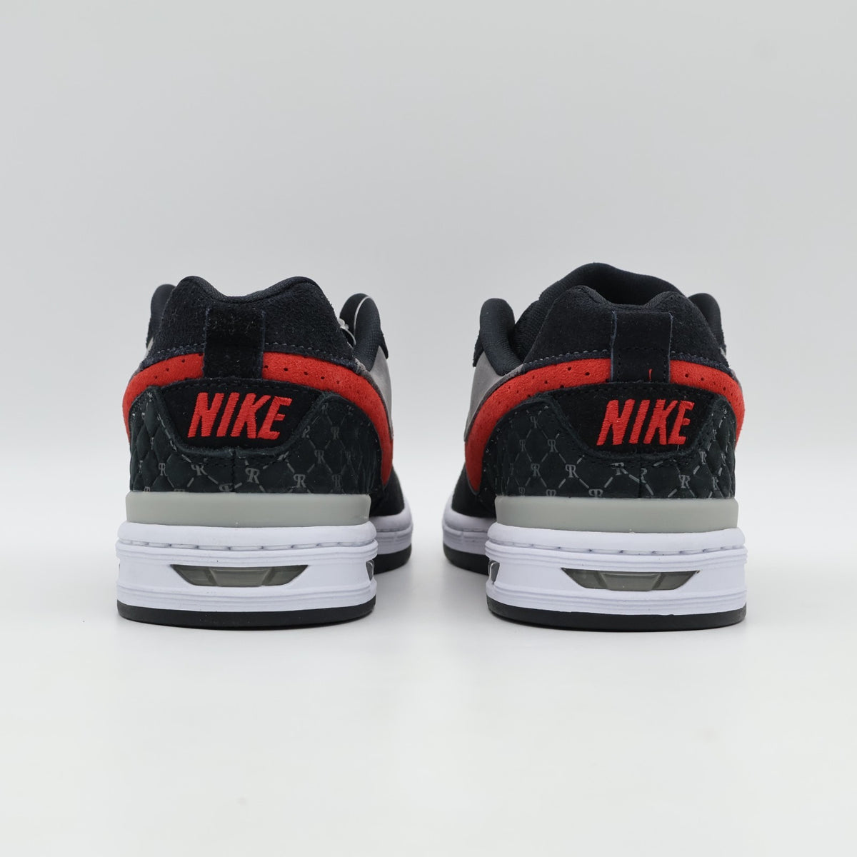 IM7147-001 Nike SB Paul Rodriguez Low Bred Black and Flint Grey (Men's)