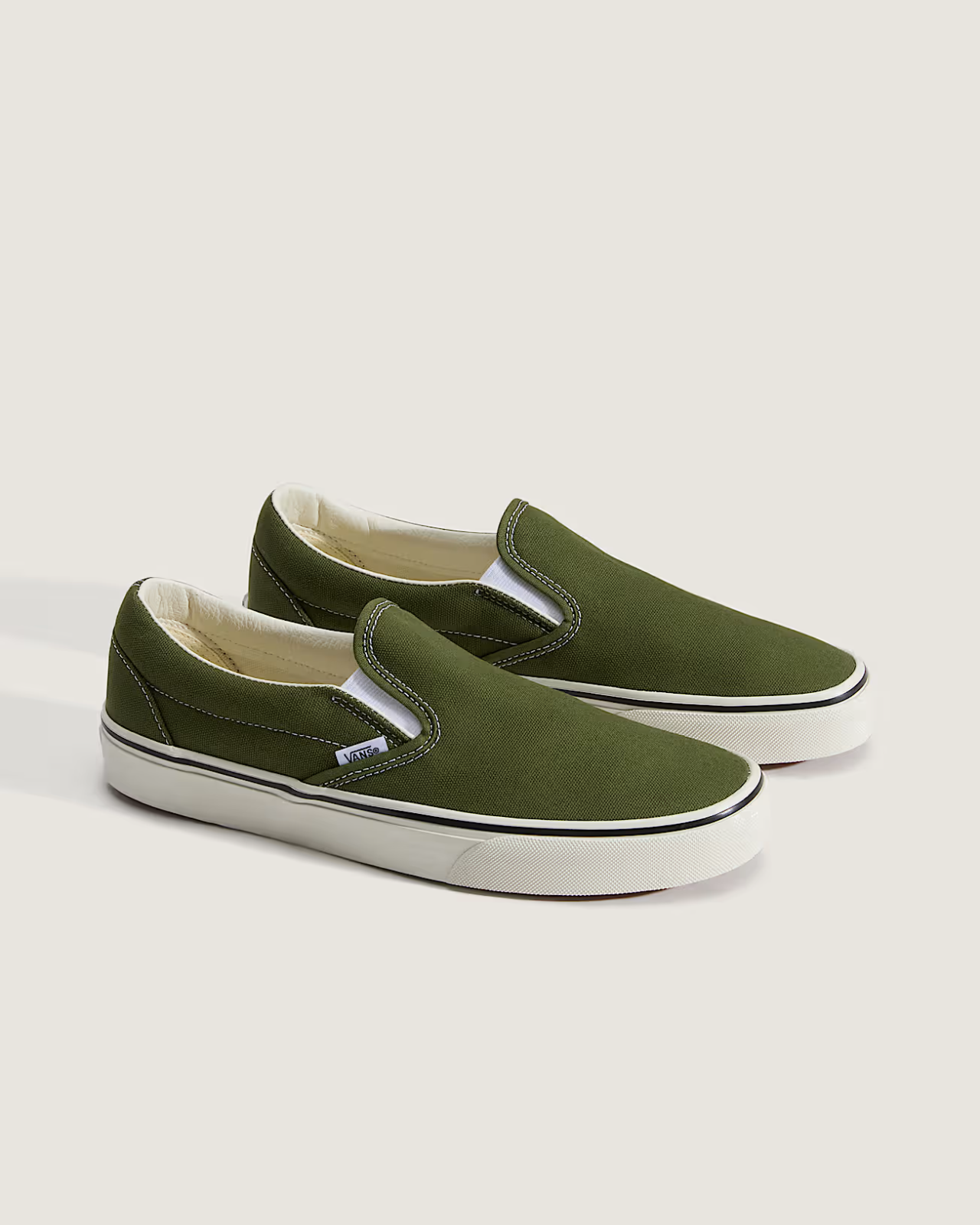 VN000Z7AGRK Vans Classic Slip-On Balsam Green (Men's)