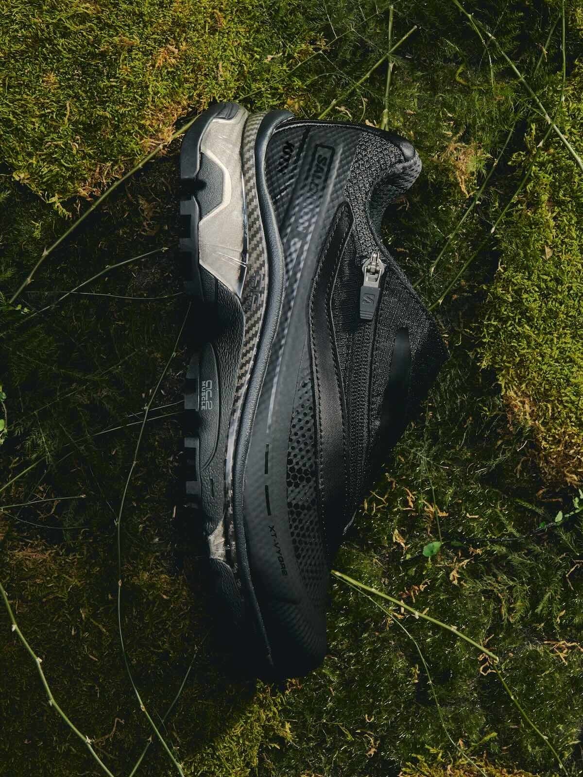 L45451000 KITH Salomon XT-Voyager 2 Black (Men's)