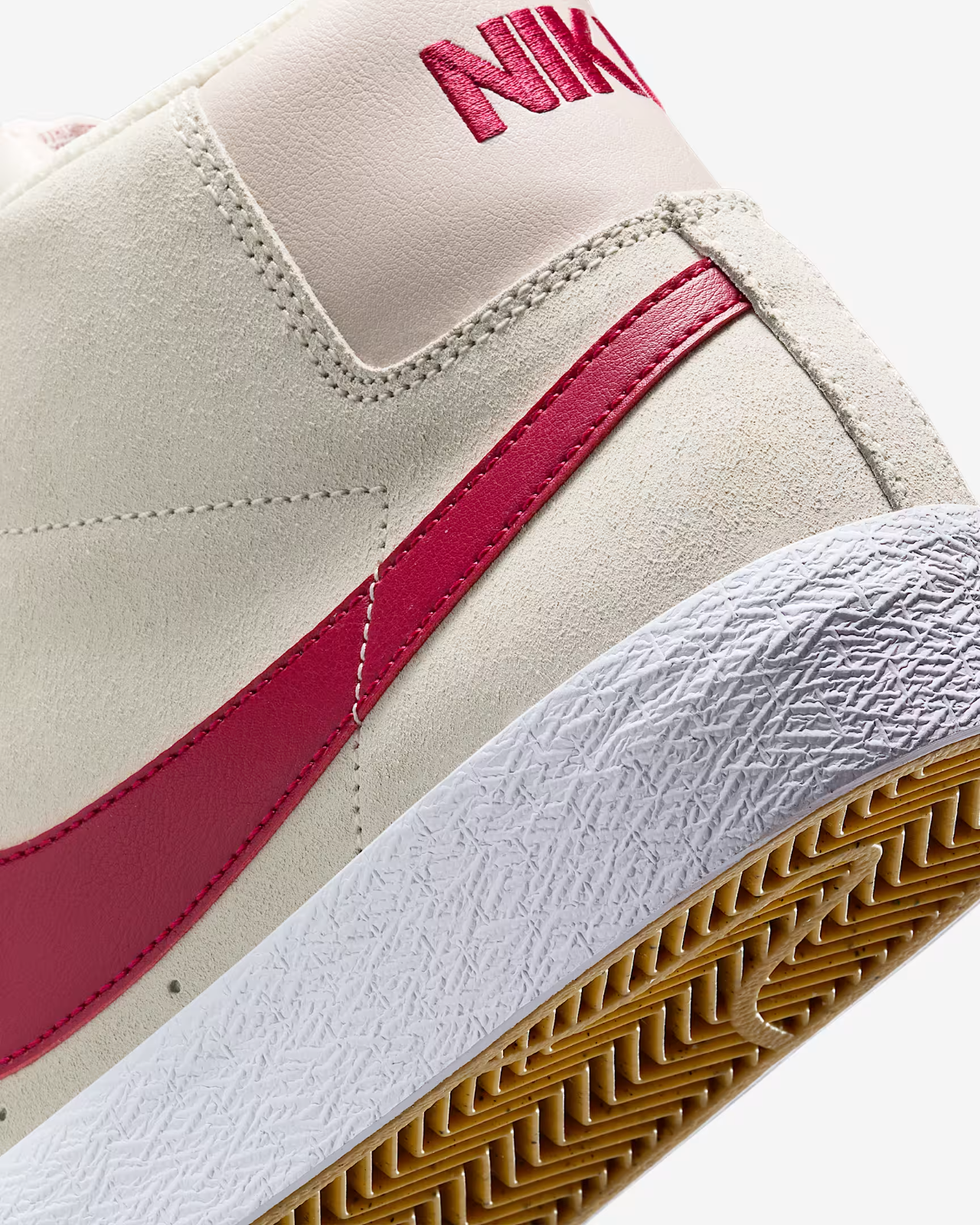 FD0731-100 Nike SB Zoom Blazer Mid Pale Ivory Silt Red White Noble Red (Men's)