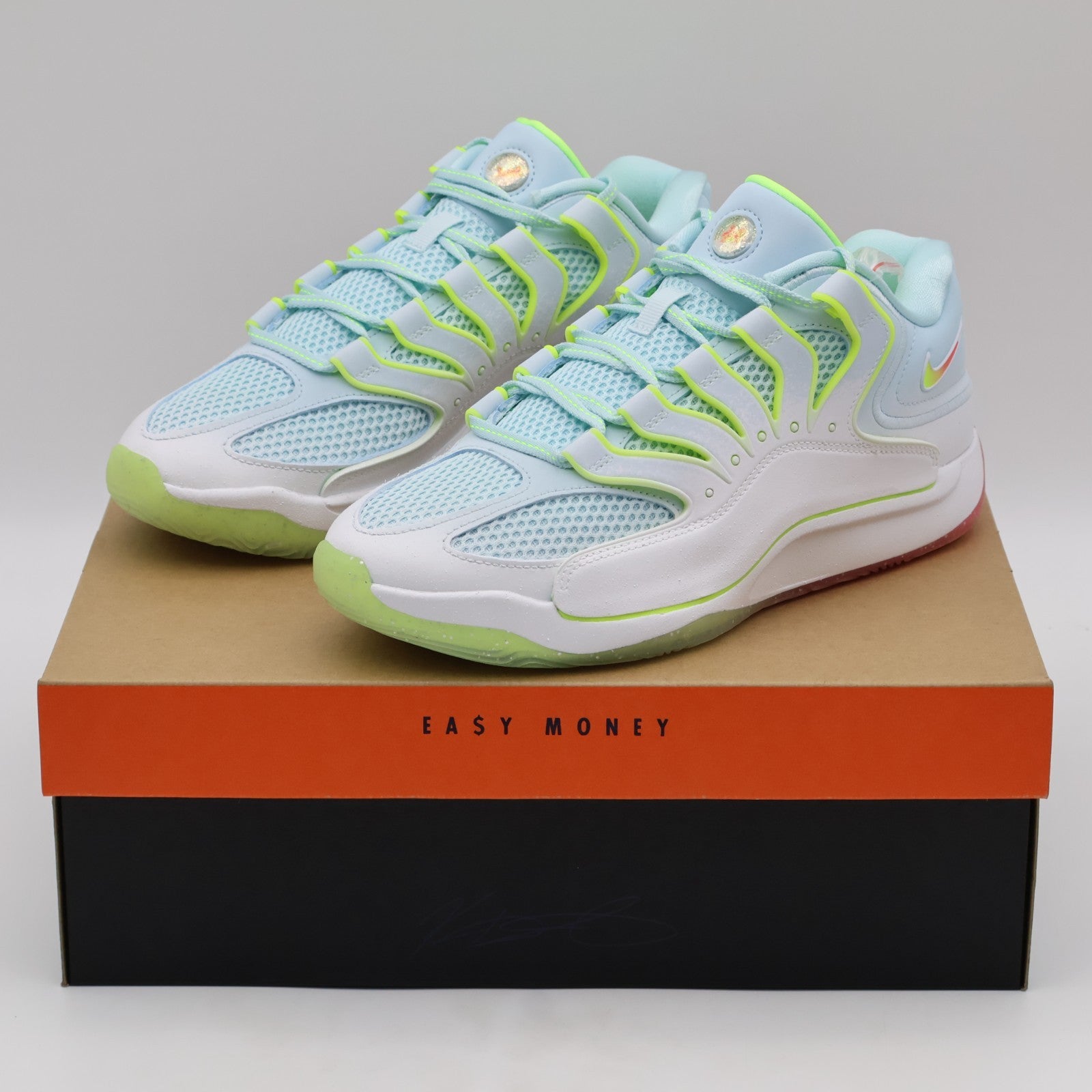 HV1996-100 Nike KD18 Snowed In (HV1998-100) (Men's)