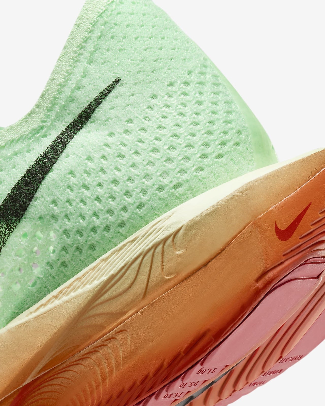 HJ7040-300 Eliud Kipchoge Nike Vaporfly 3 Vapor Green Dragon Red Stadium (Men's)